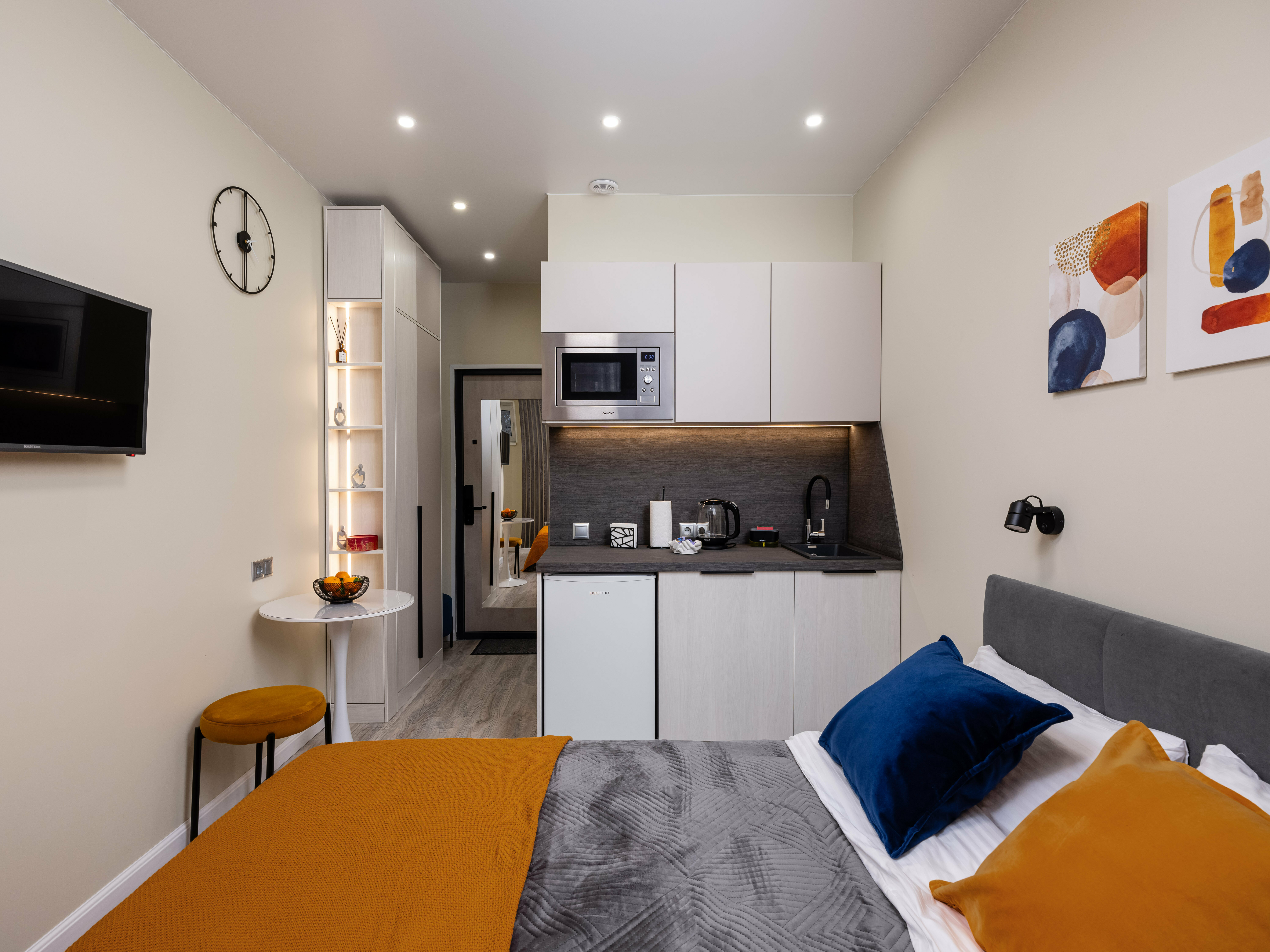 Номер-студия с кроватью размера «king-size»