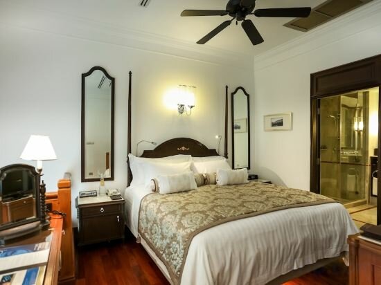 Duplex Suite 1 Bedroom Pool View King