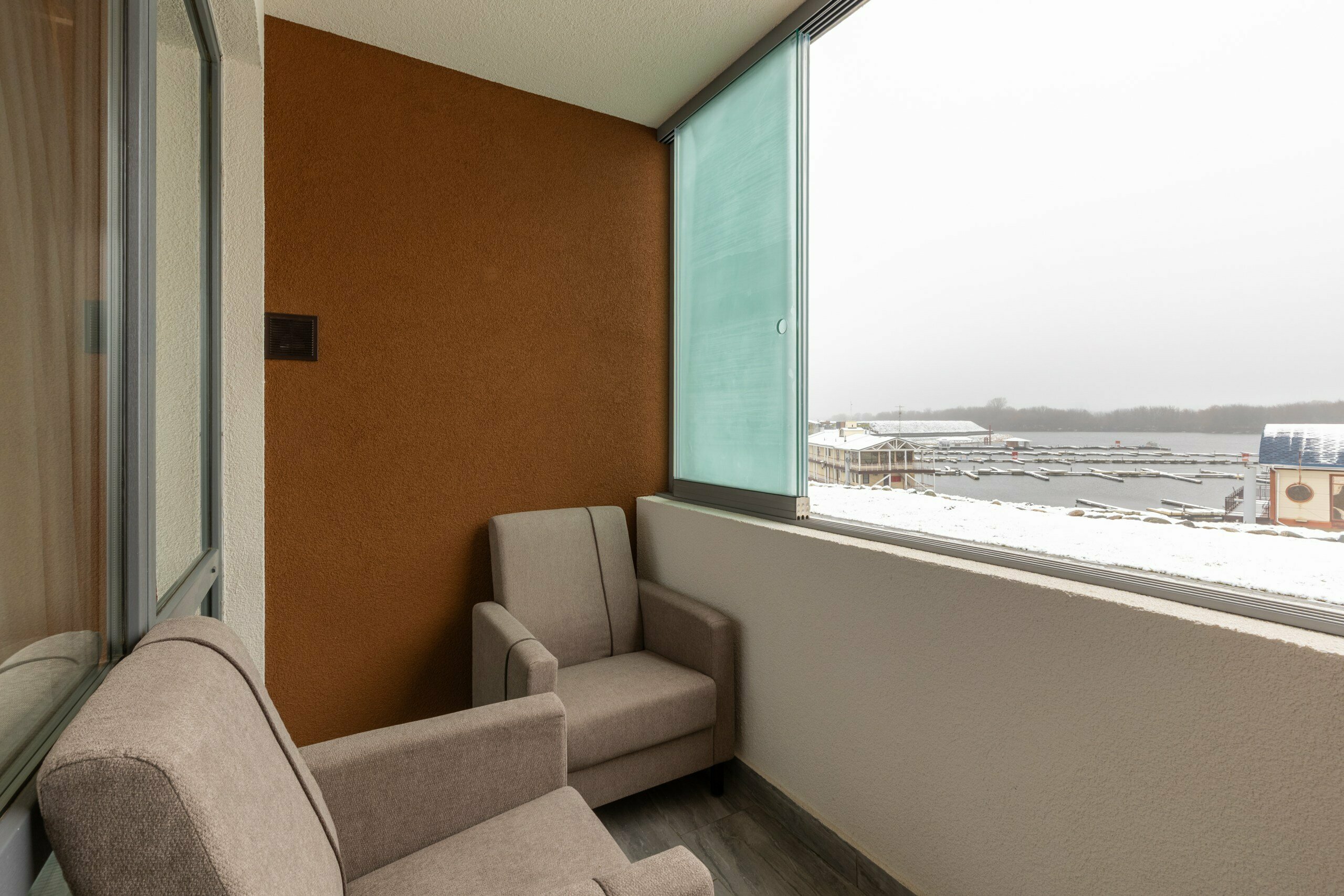 Улучшенный номер с кроватью размера «king-size» или 2 отдельными кроватями