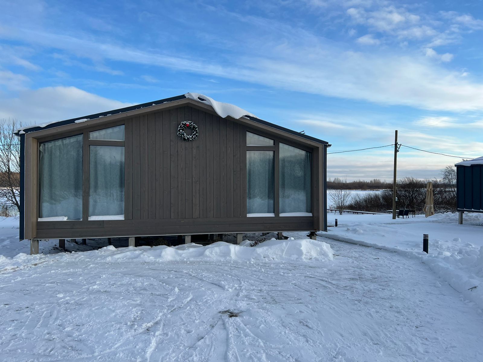 Коттедж с видом на озеро