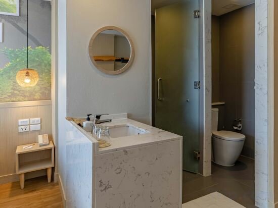 Deluxe Room with Mountain View