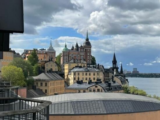 Deluxe King Room with View