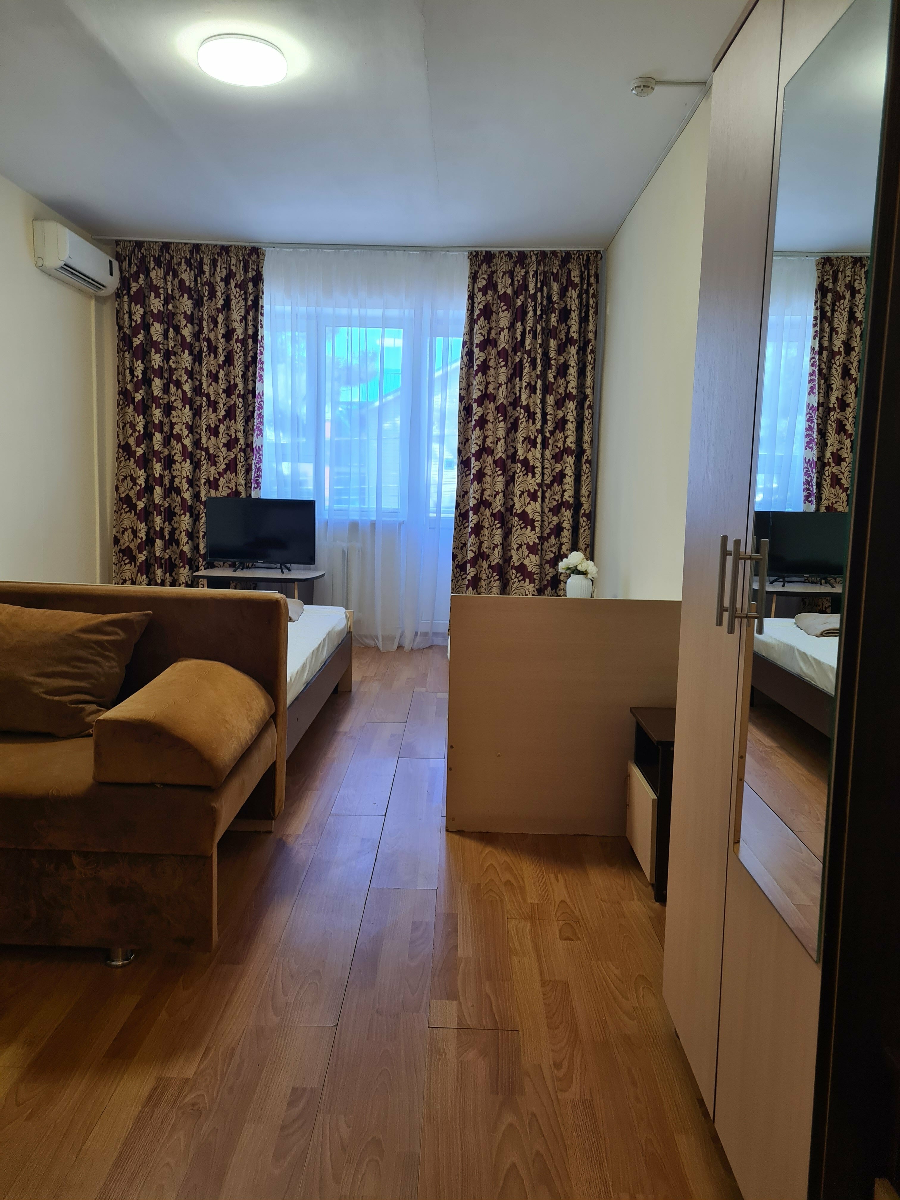 Студия с кухней, 5-ти местный