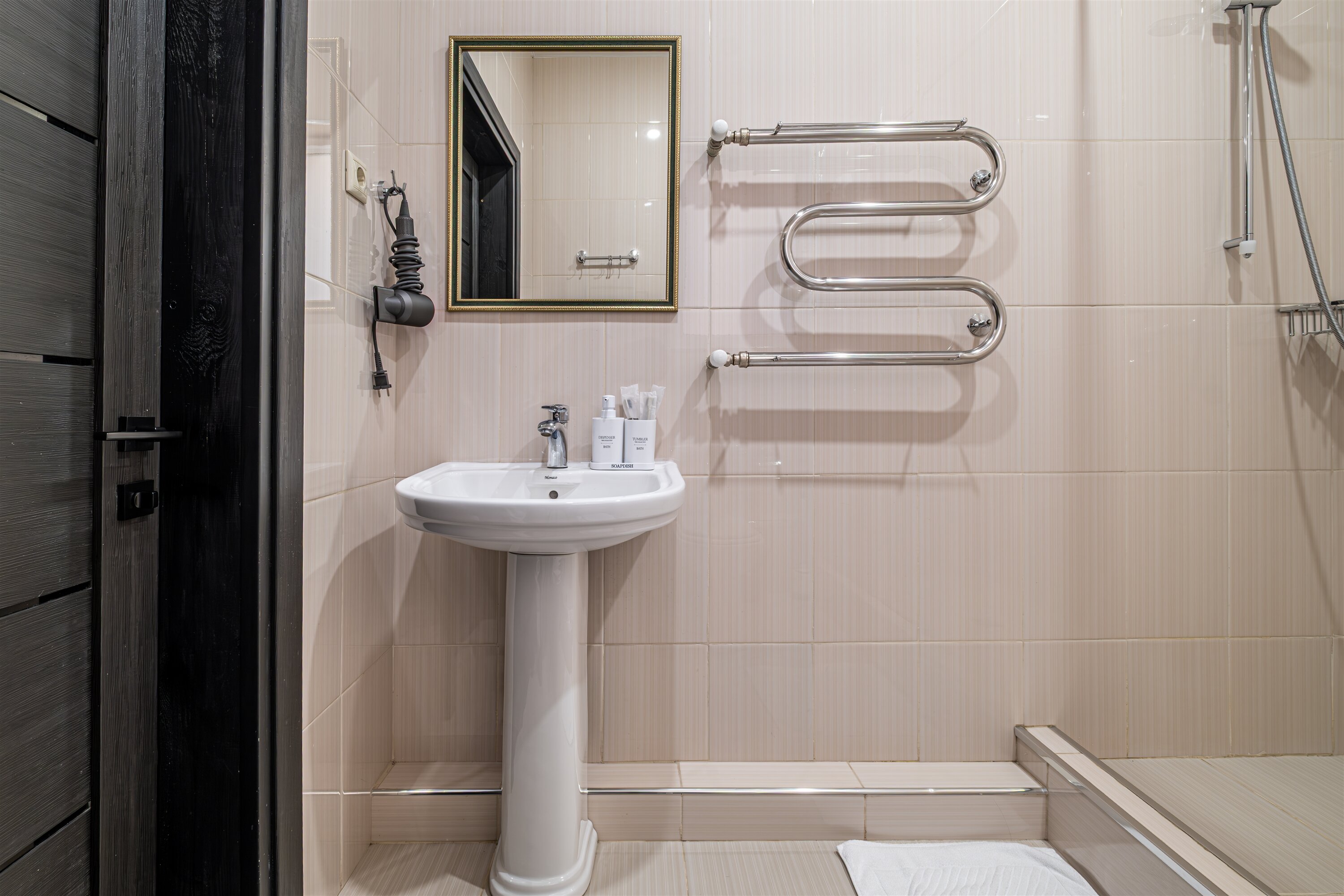 Стандартный трехместный номер