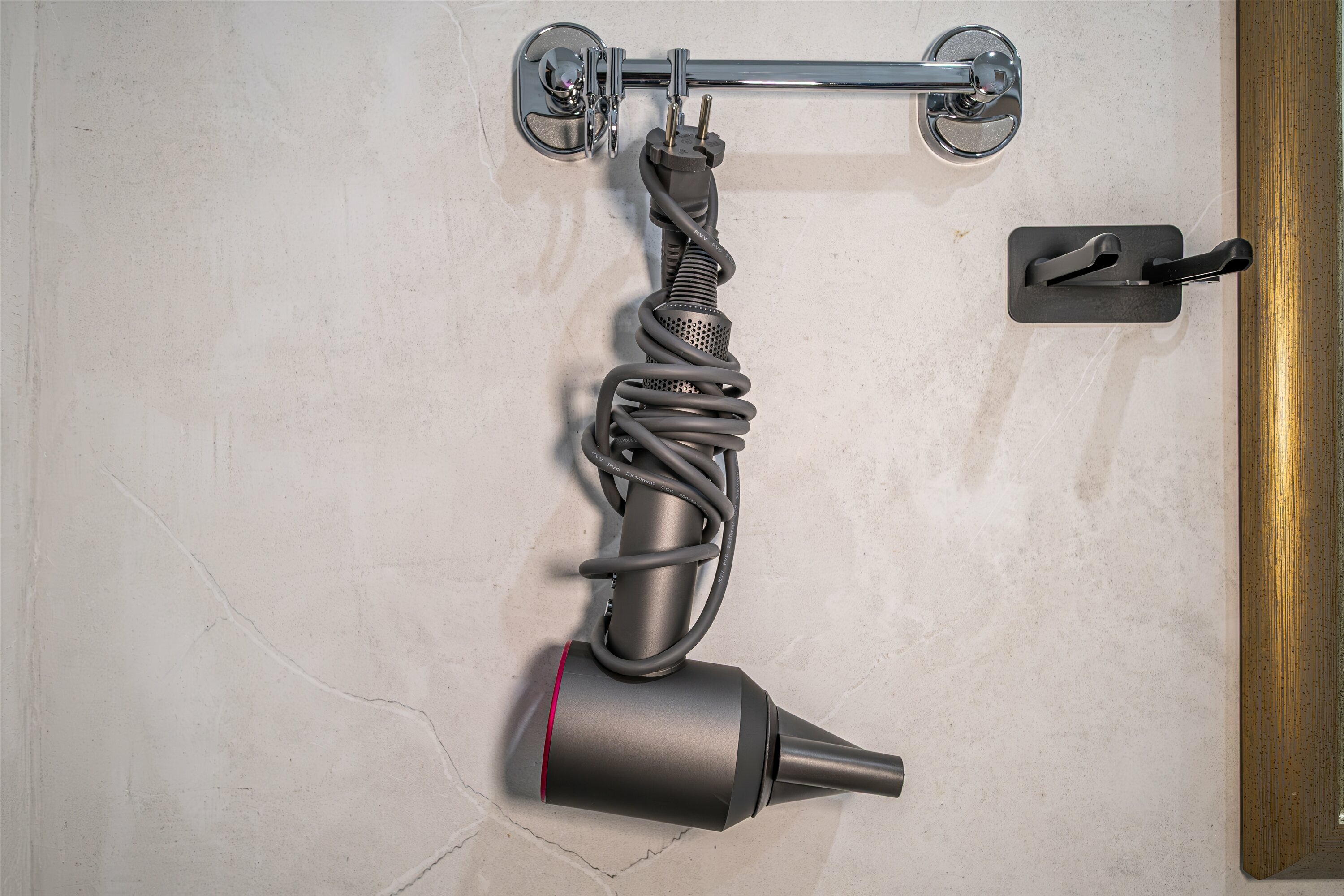 Улучшенный трехместный номер