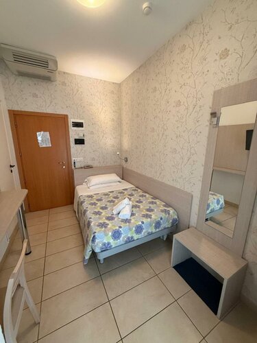 Budget Double Room в Bike Hotel Berenice Rimini Mare & Wellness