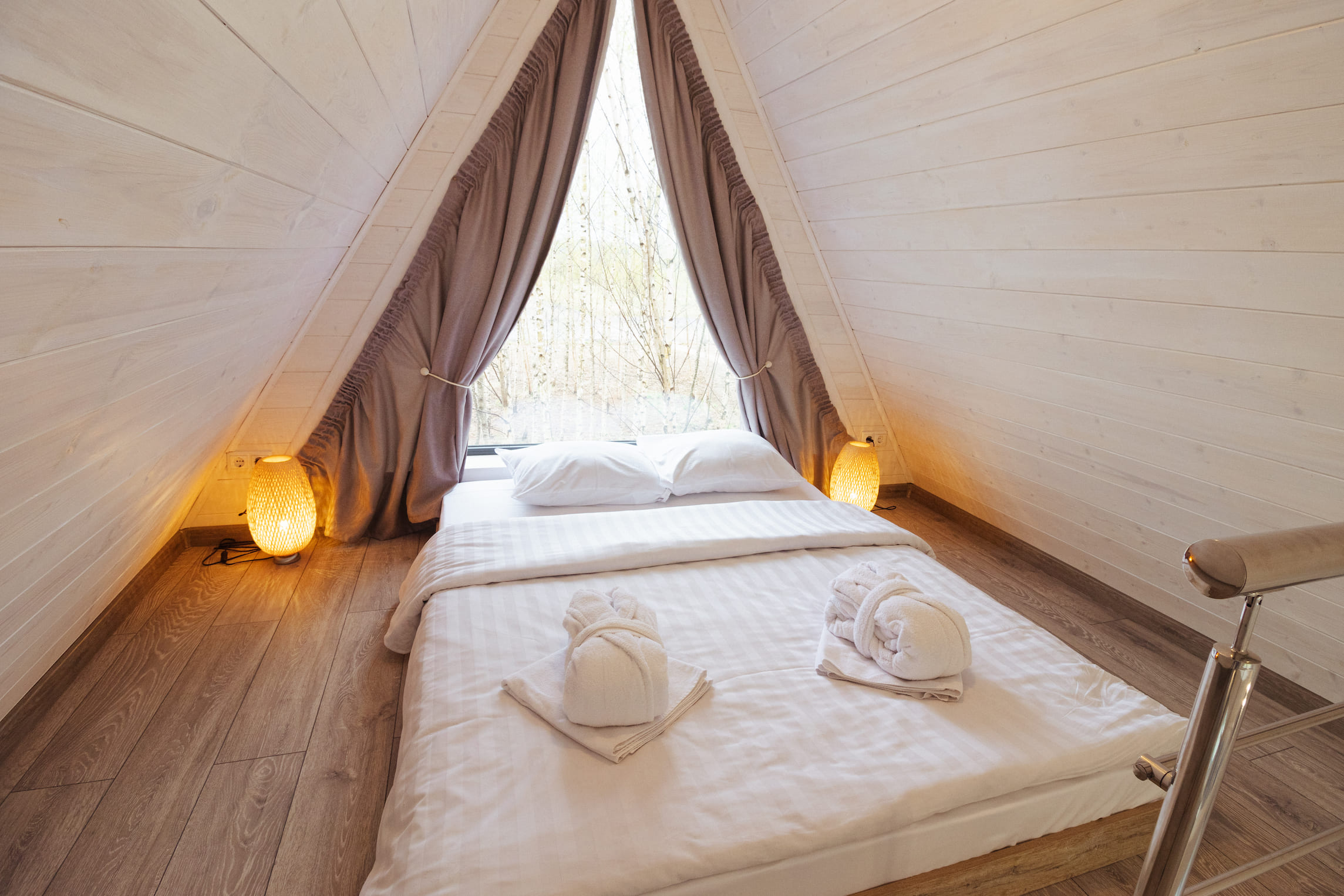 Коттедж с видом на лес