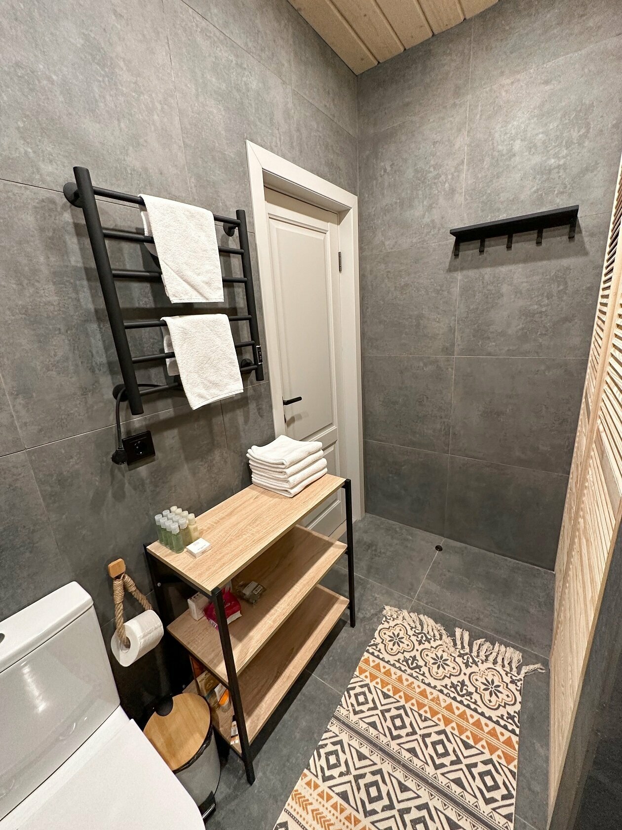 Коттедж с видом на лес