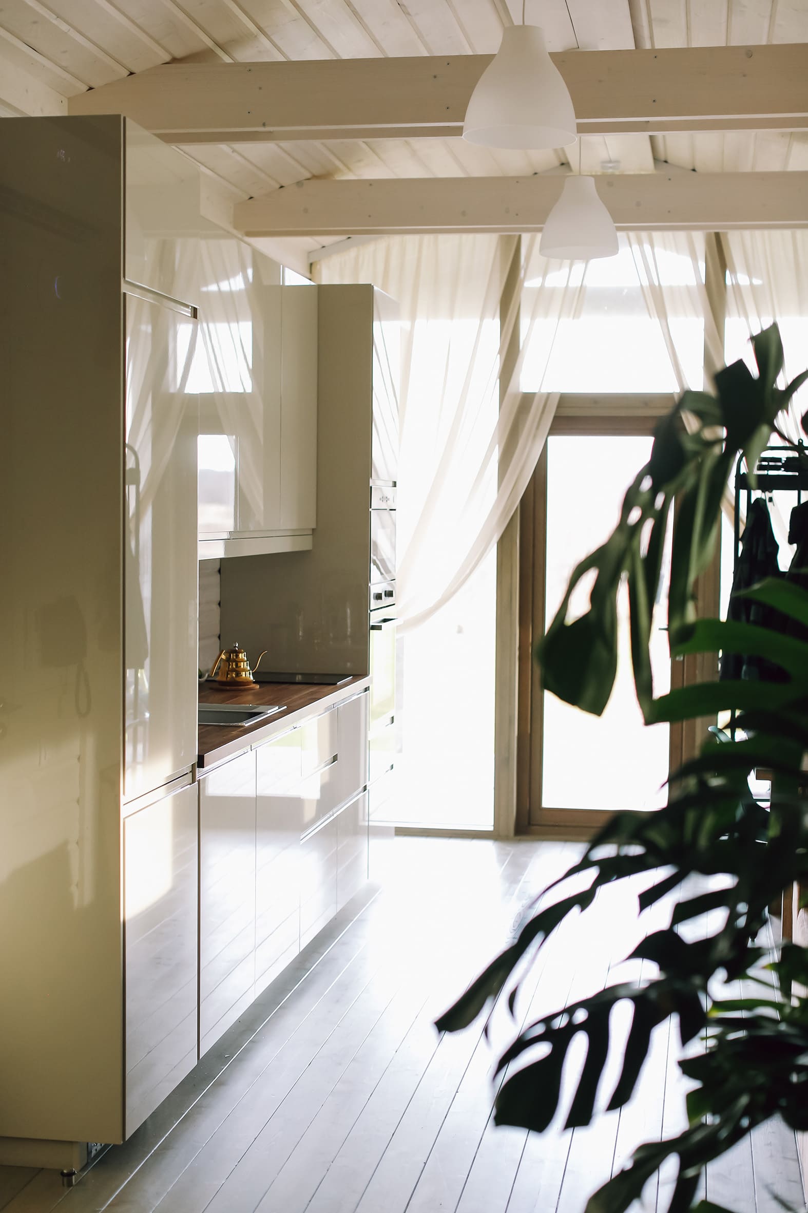 Коттедж с видом на лес