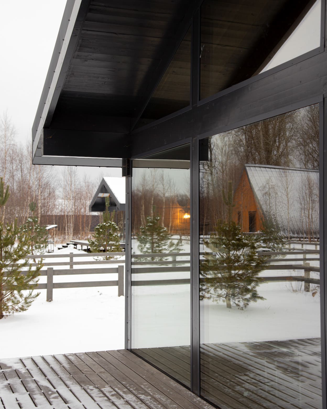 Коттедж с видом на лес