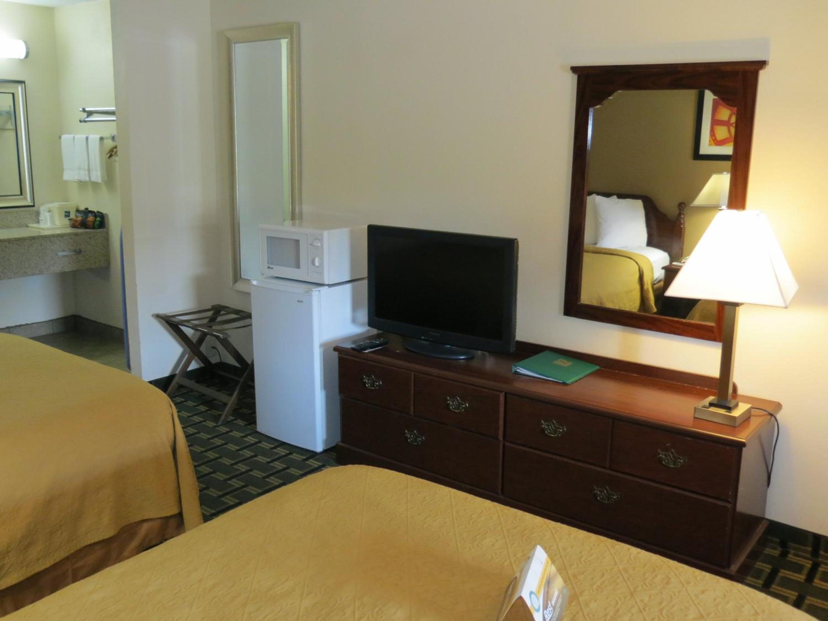 Double Room - Non-Smoking 