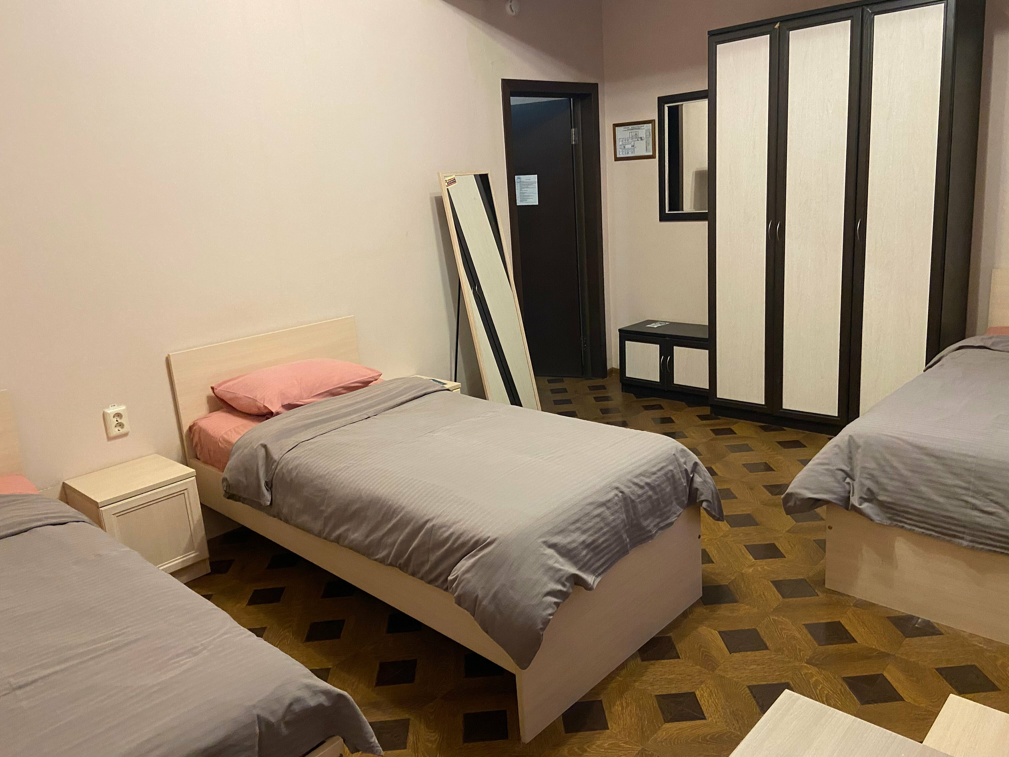 Бюджетный трехместный номер