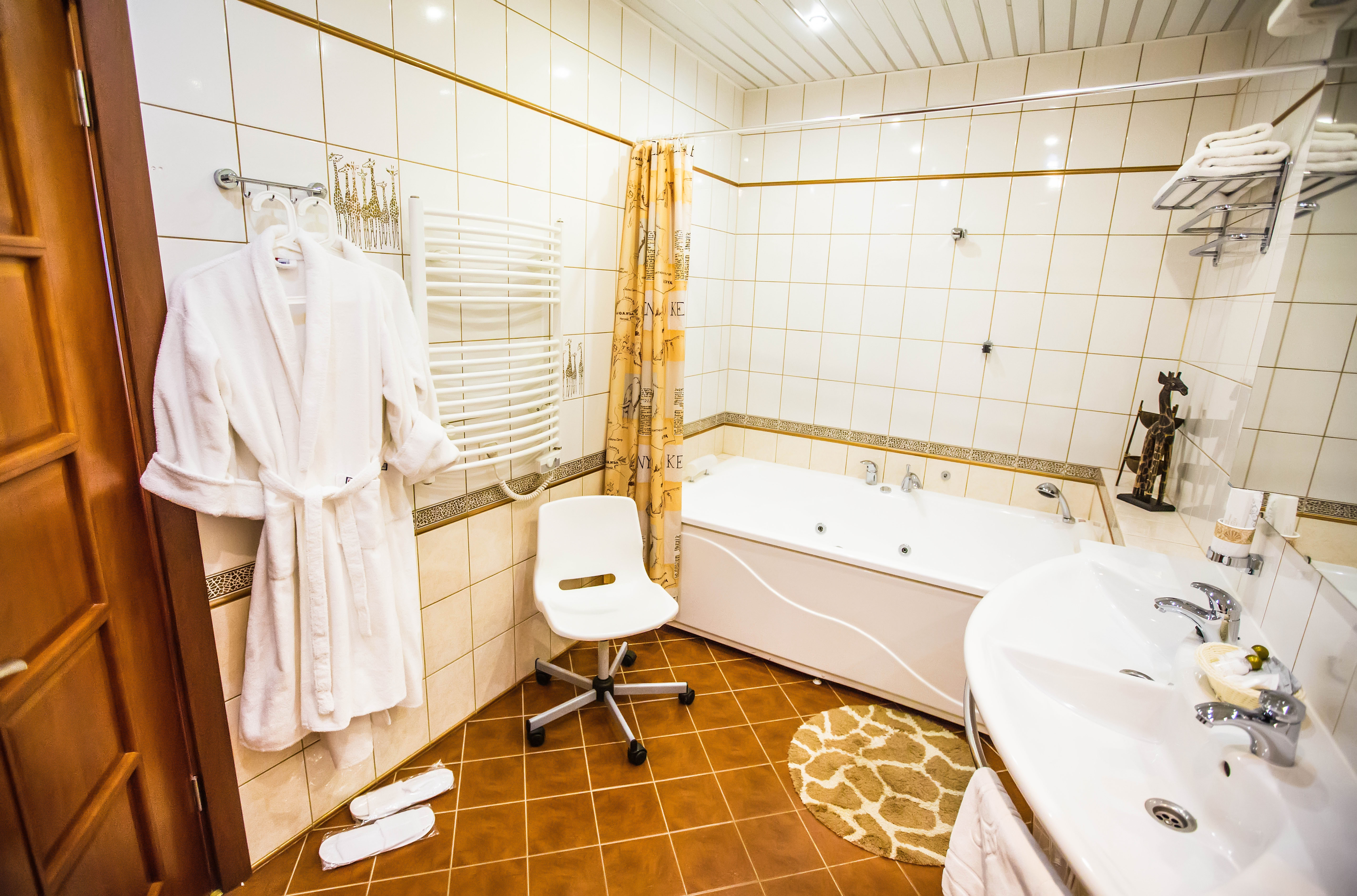 Большой двухместный номер с 1 кроватью