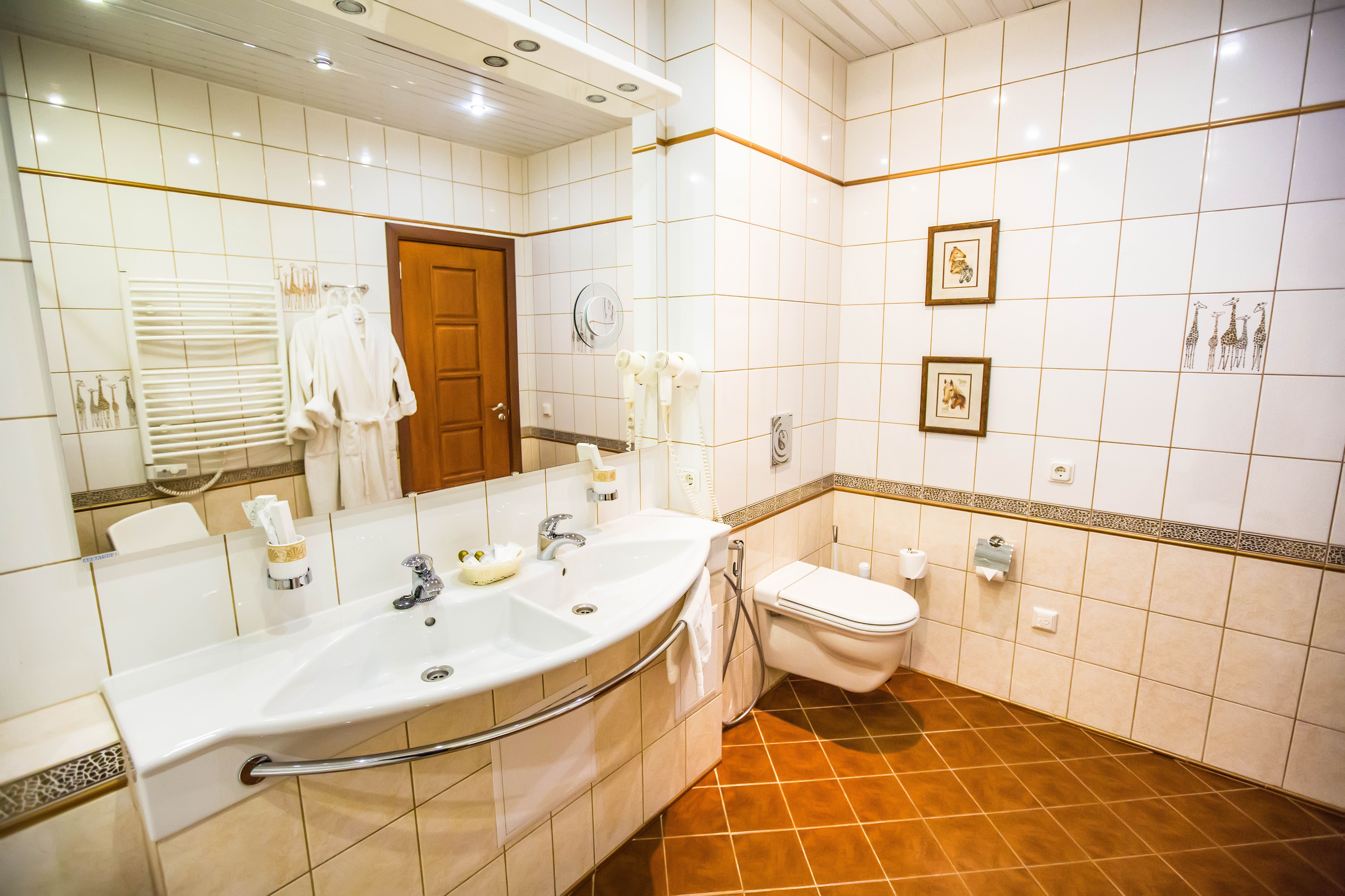 Большой двухместный номер с 1 кроватью