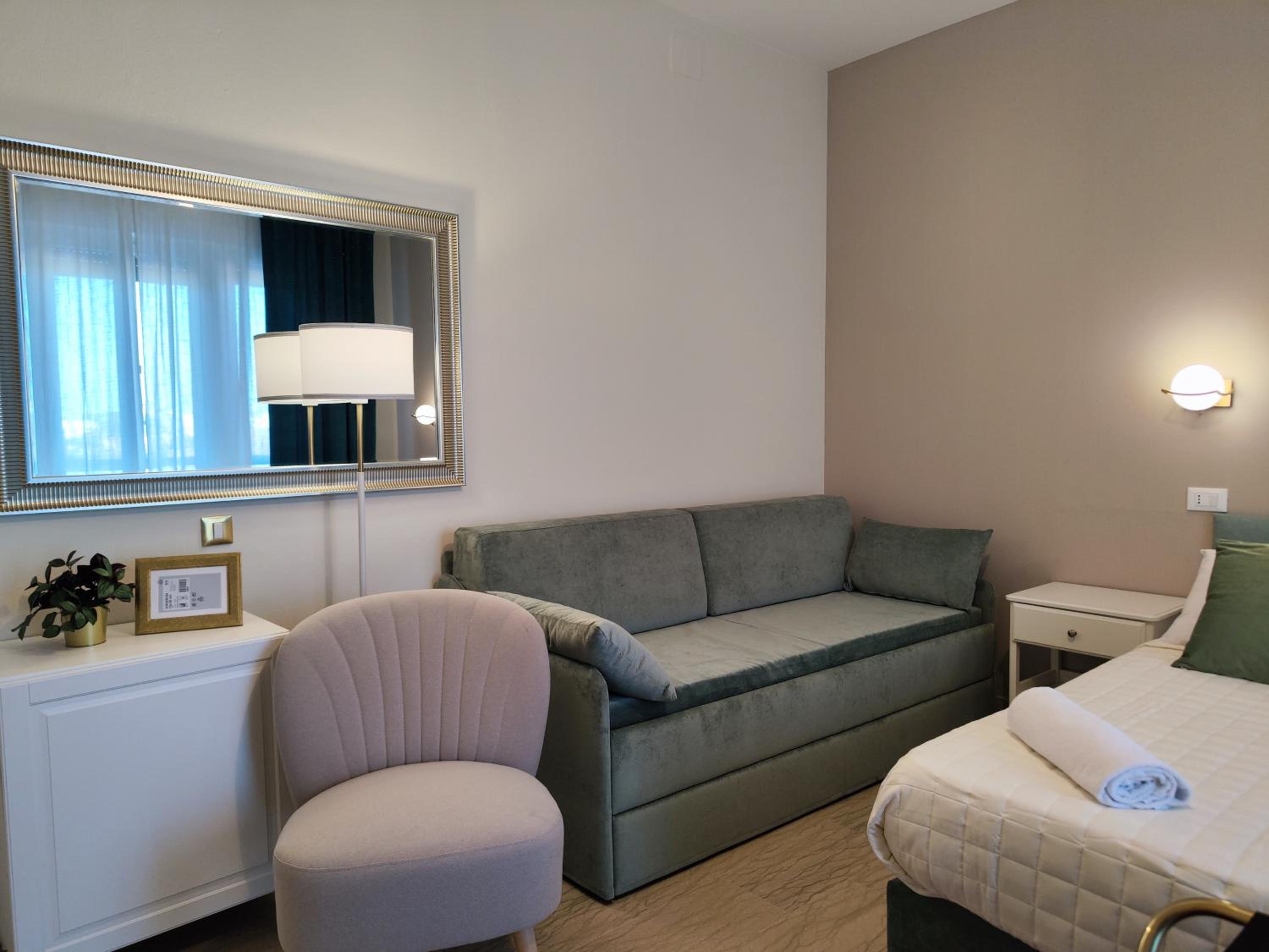 Superior Double or Twin Room external dependance