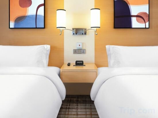 2 Twin Beds Deluxe Room