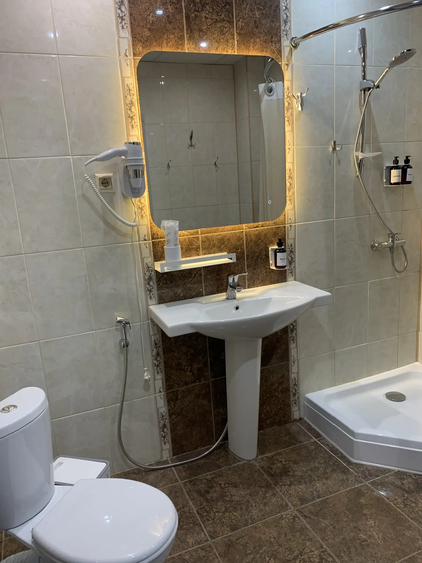 Люкс с видом на горы и Волгу