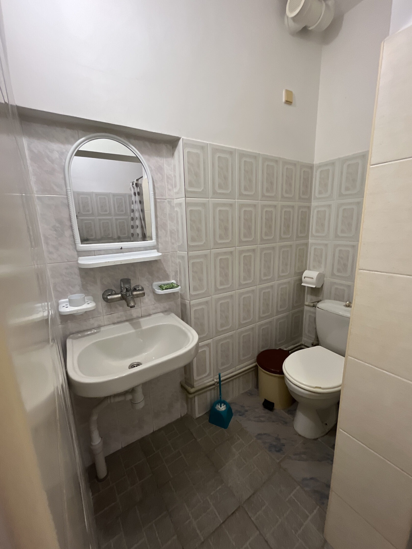 Четырехместный номер с видом на сад