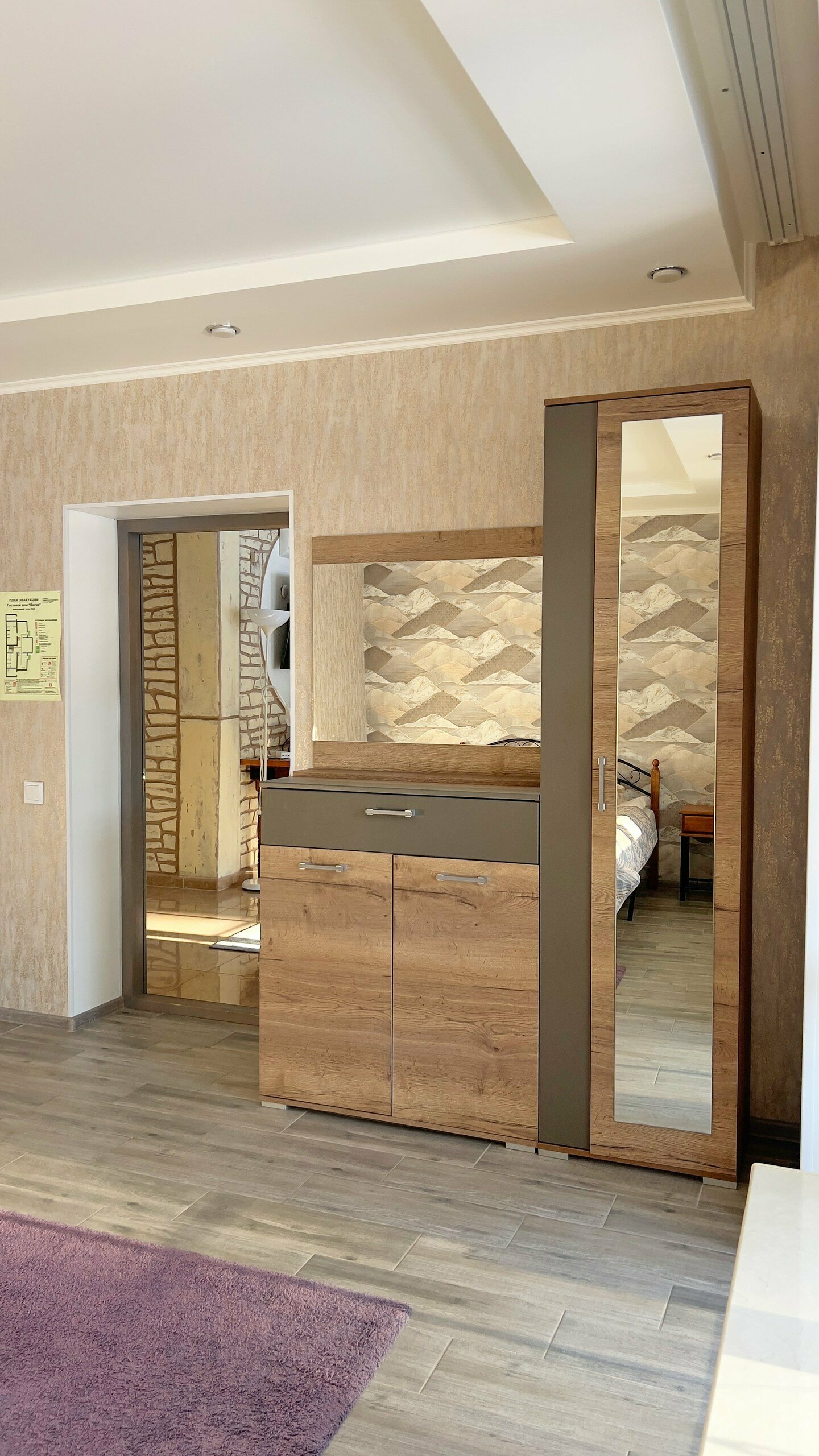 Cемейный номер с собственной ванной комнатой