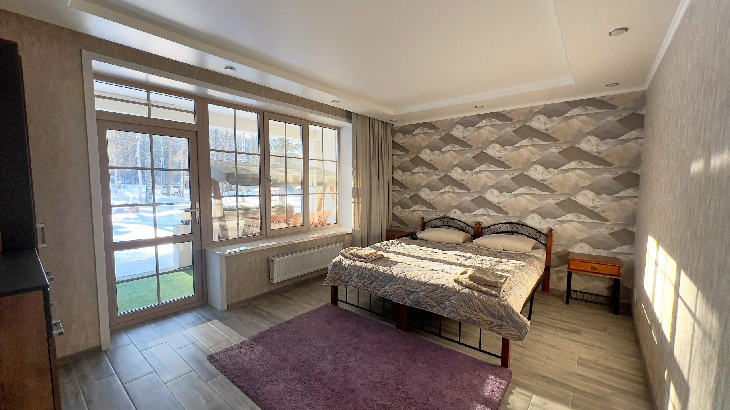 Cемейный номер с собственной ванной комнатой