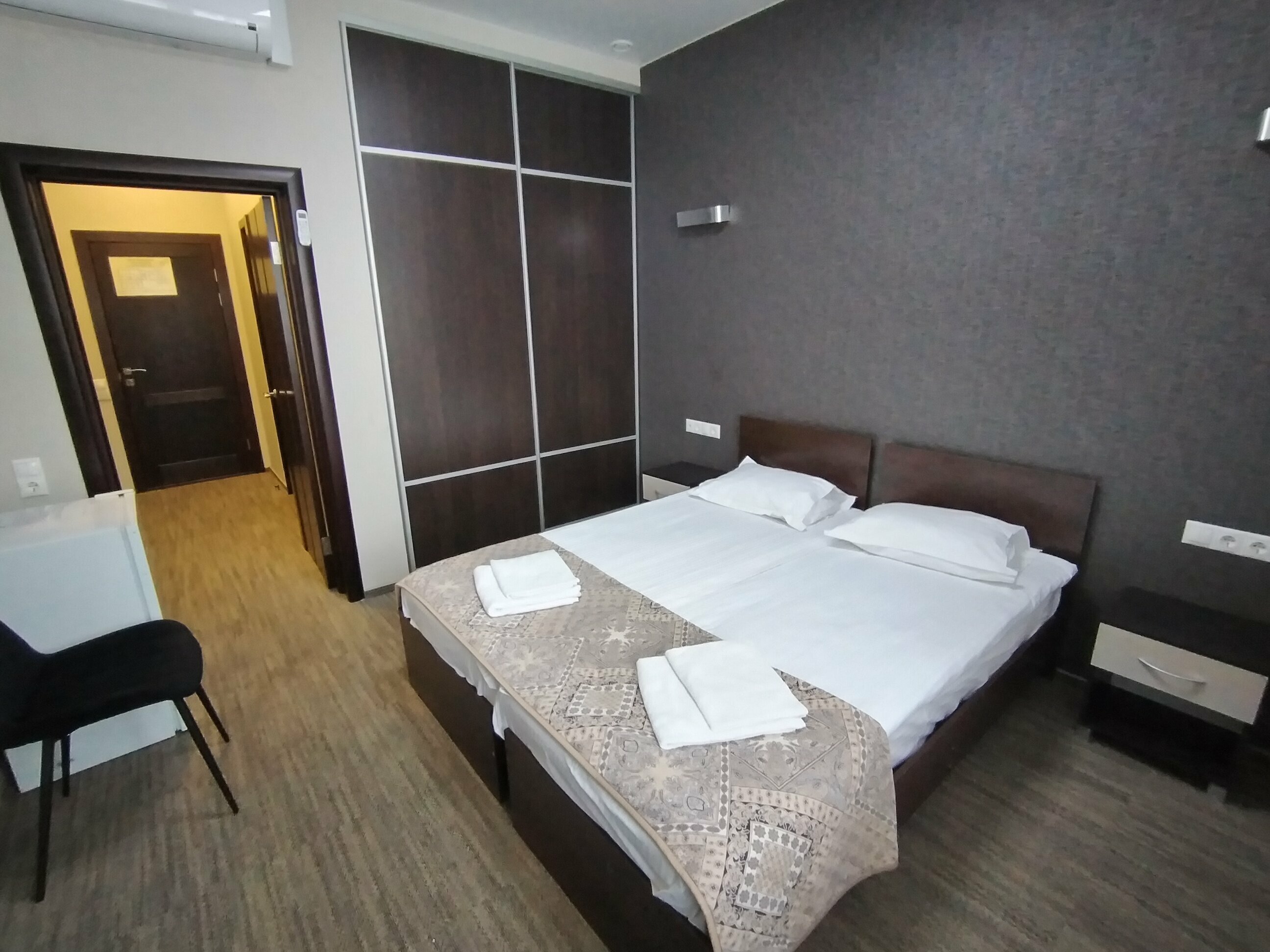 Двухместный номер с 1 кроватью или 2 отдельными кроватями и собственной ванной комнатой