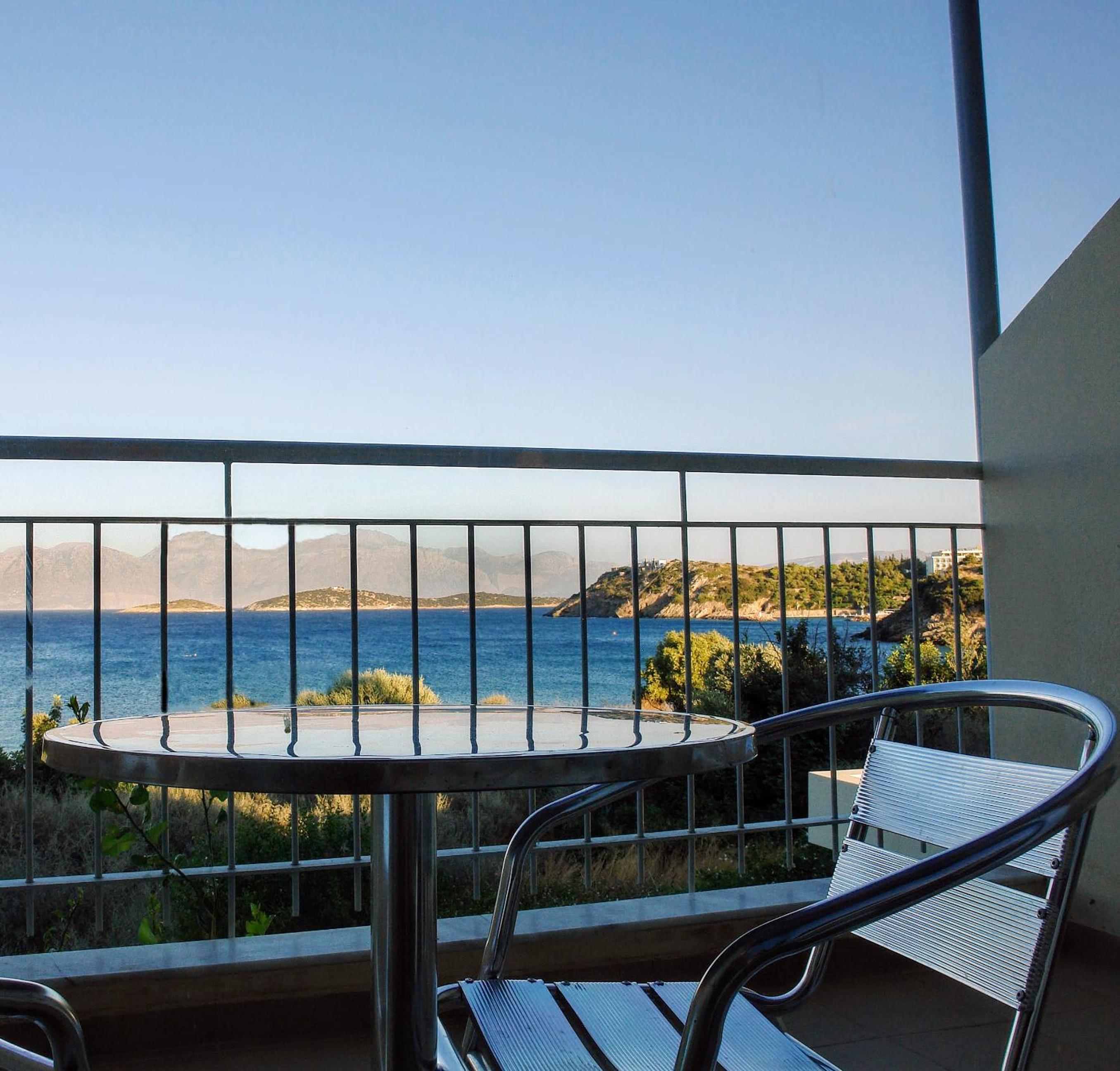 Two-bedroom Apartment with Sea View Upper Floor