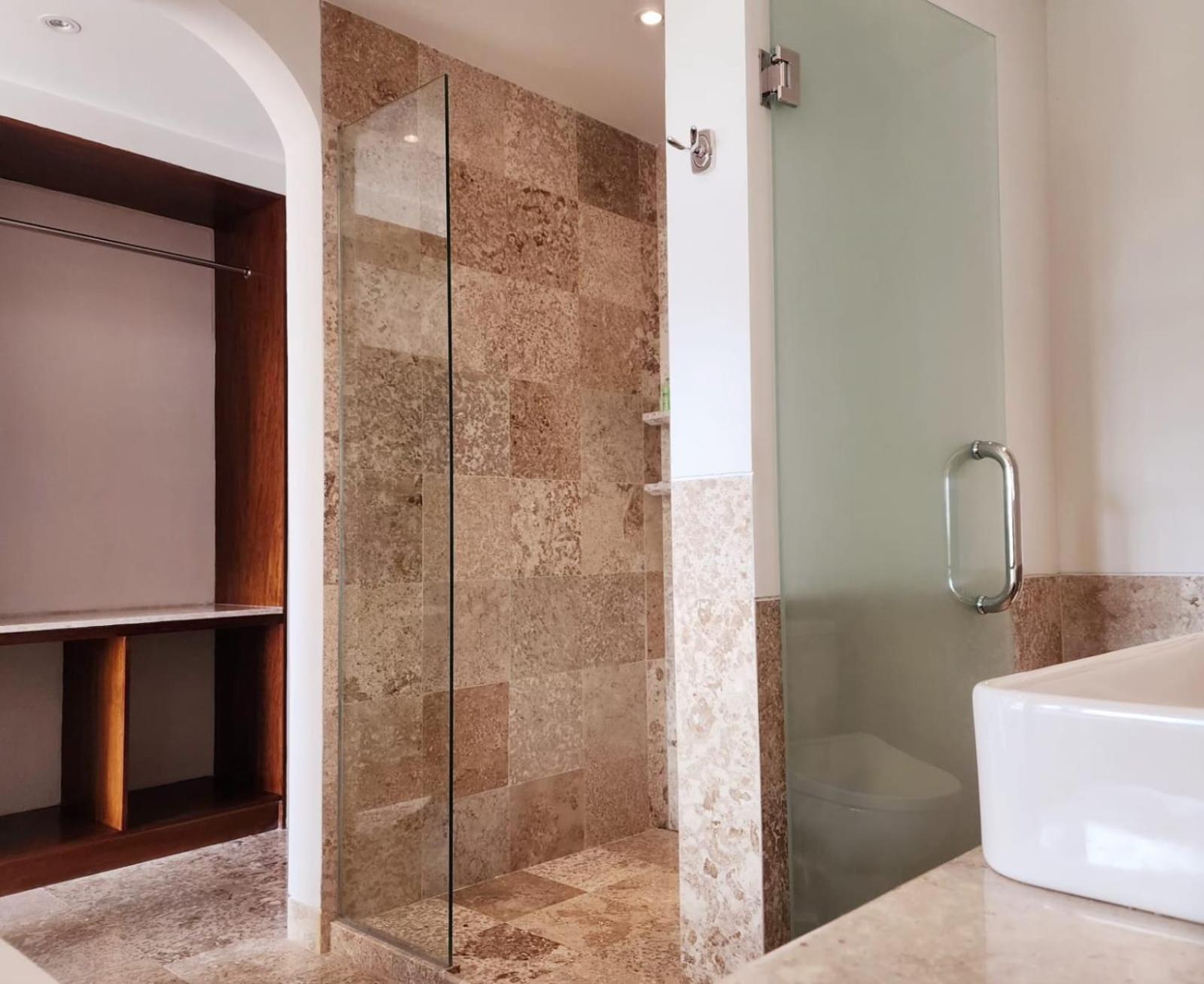 Sabana Bliss with Pool View