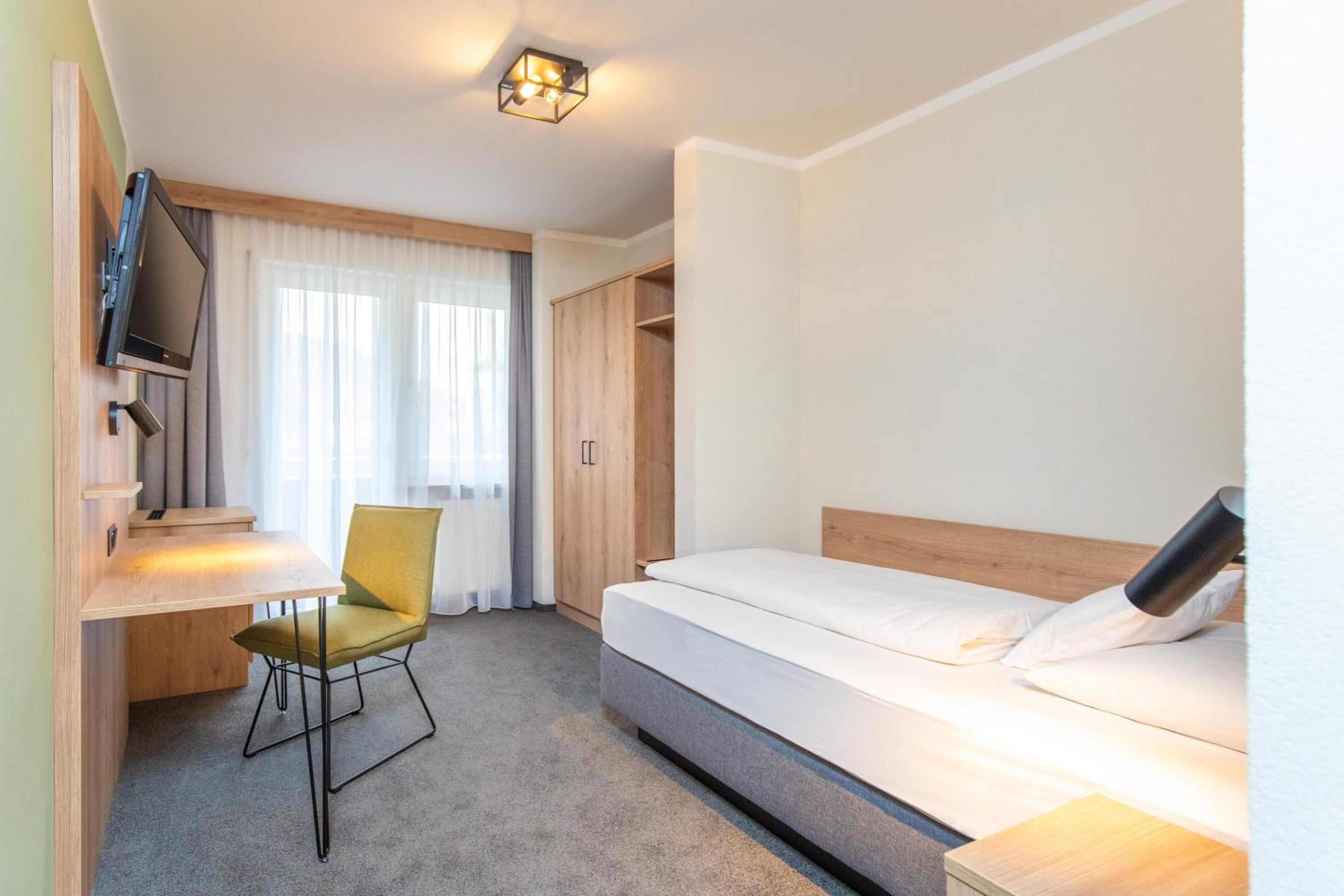 Single Room