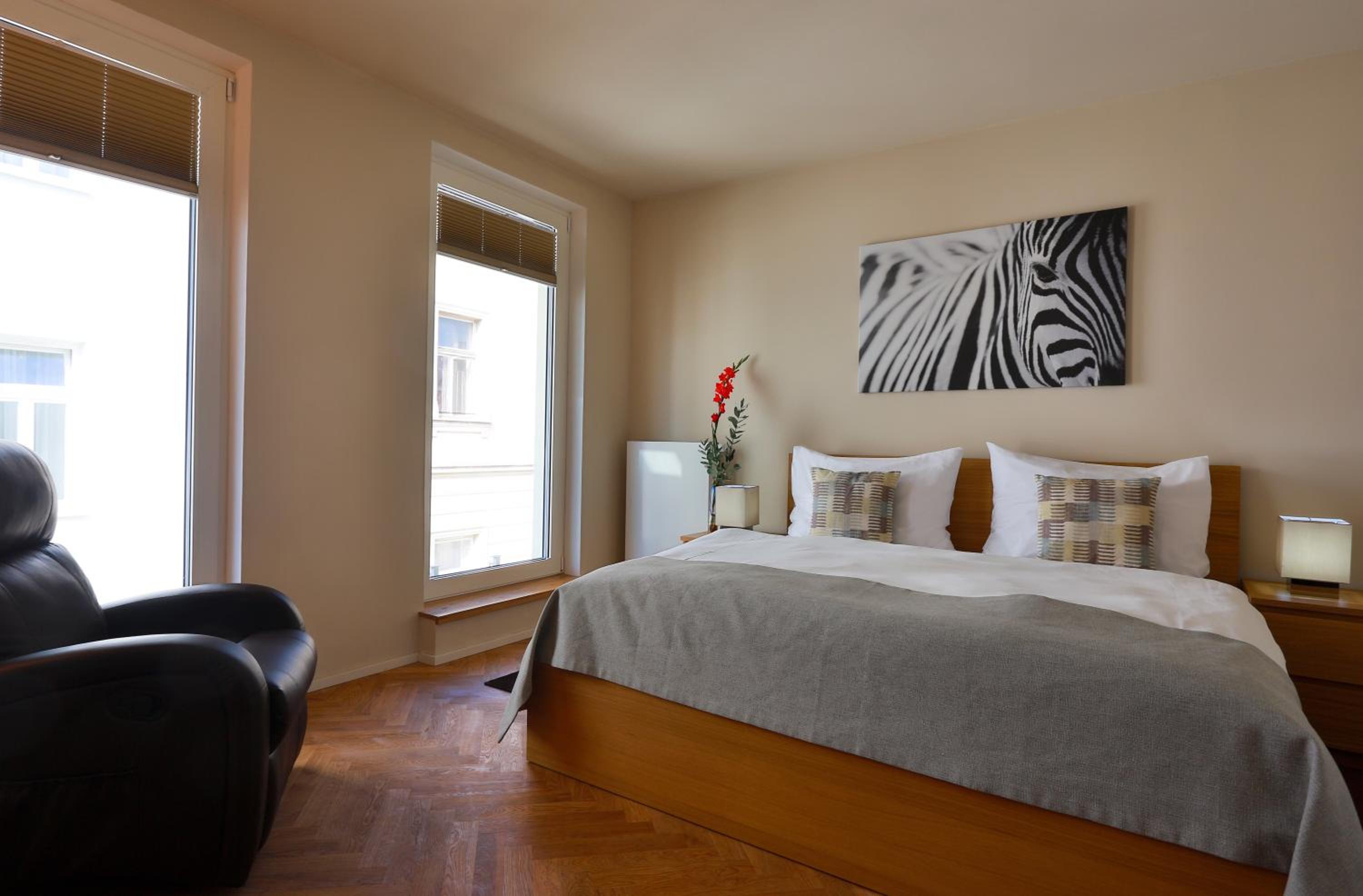 Luxury Apartment with Kitchenette