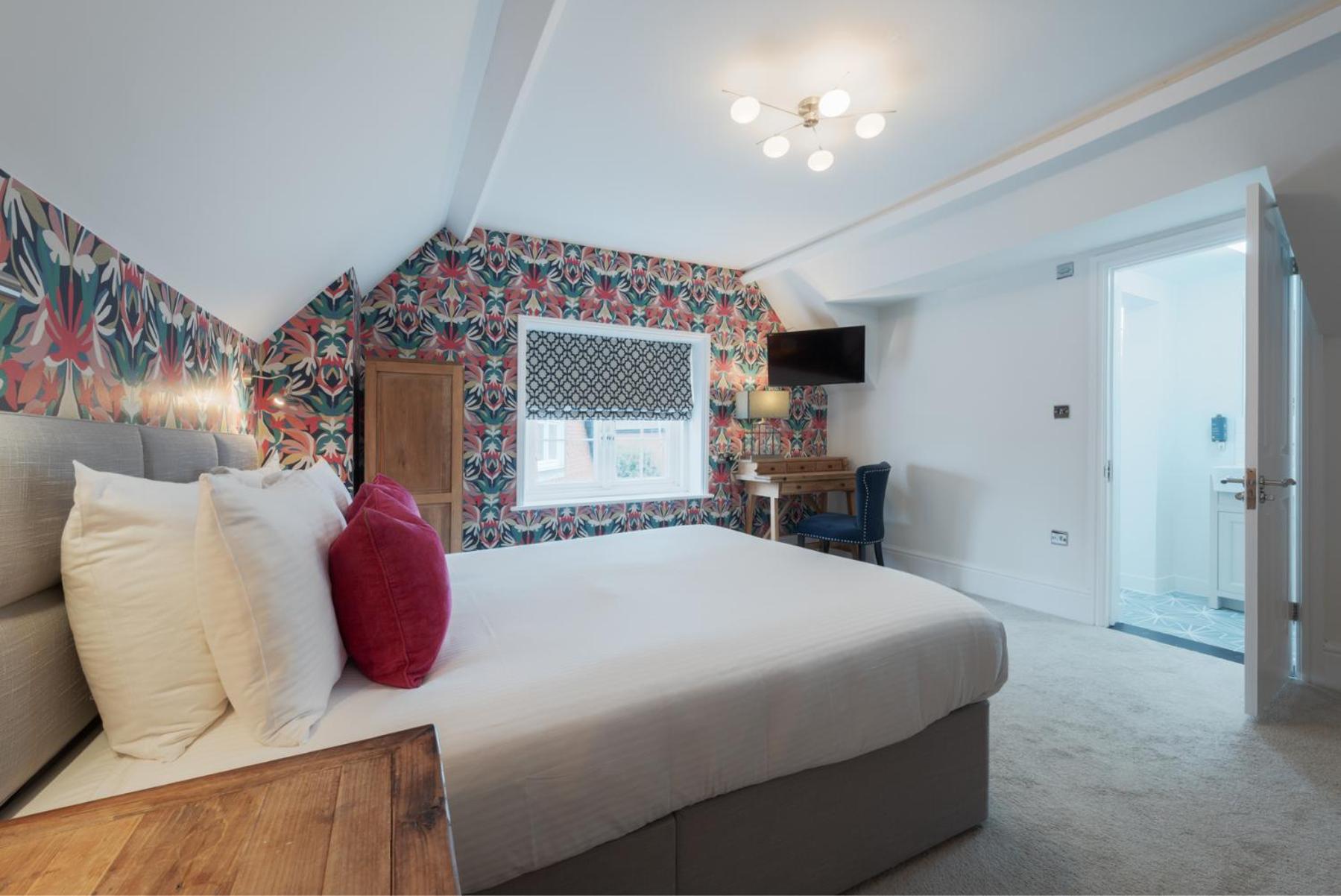 Executive King with Shower