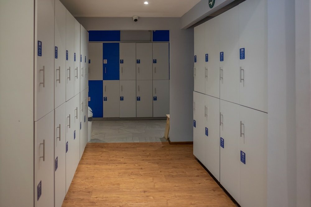 Comfort Capsule in Mixed Dorm