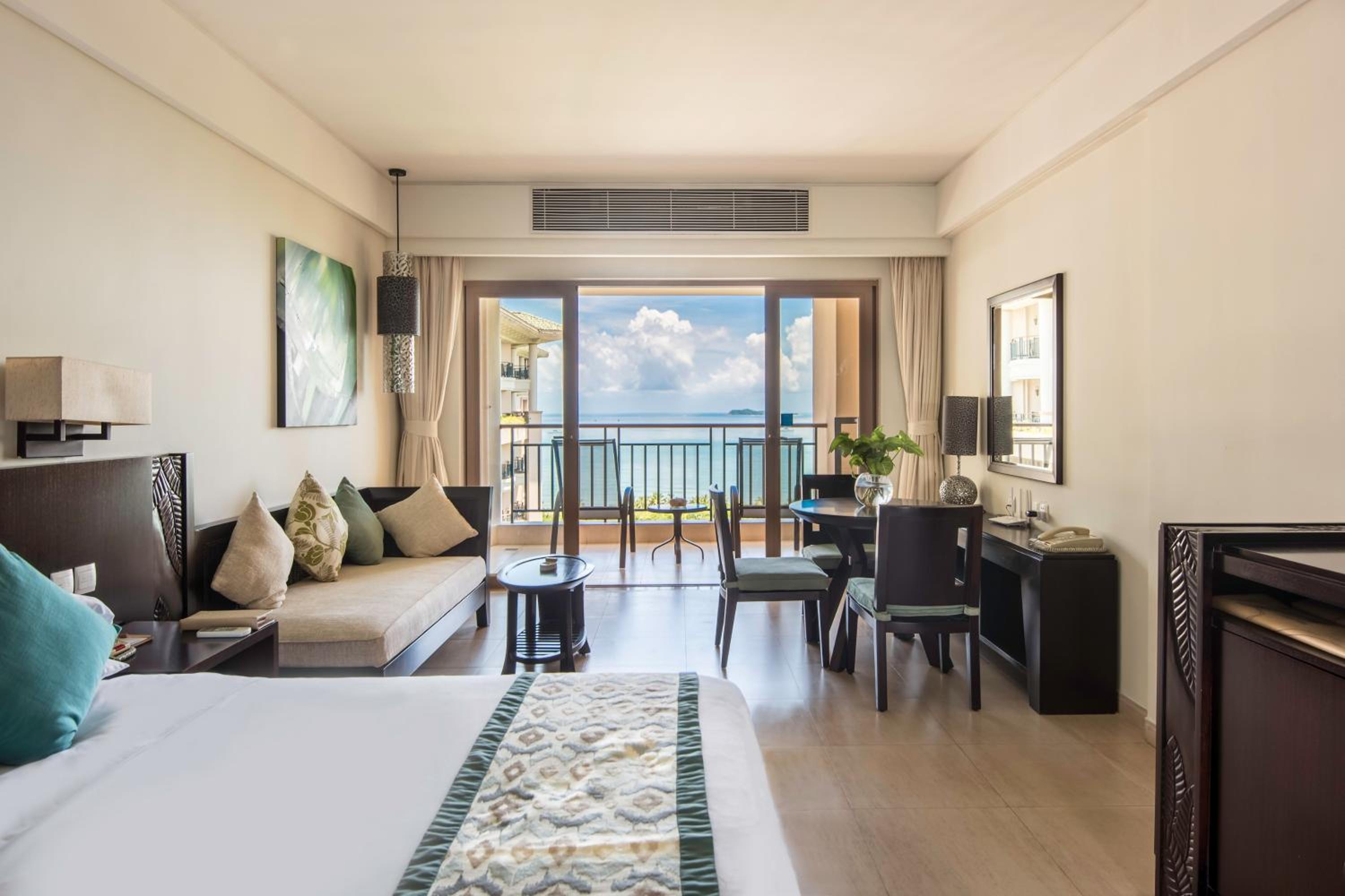 Premier King Room with Sea view Room