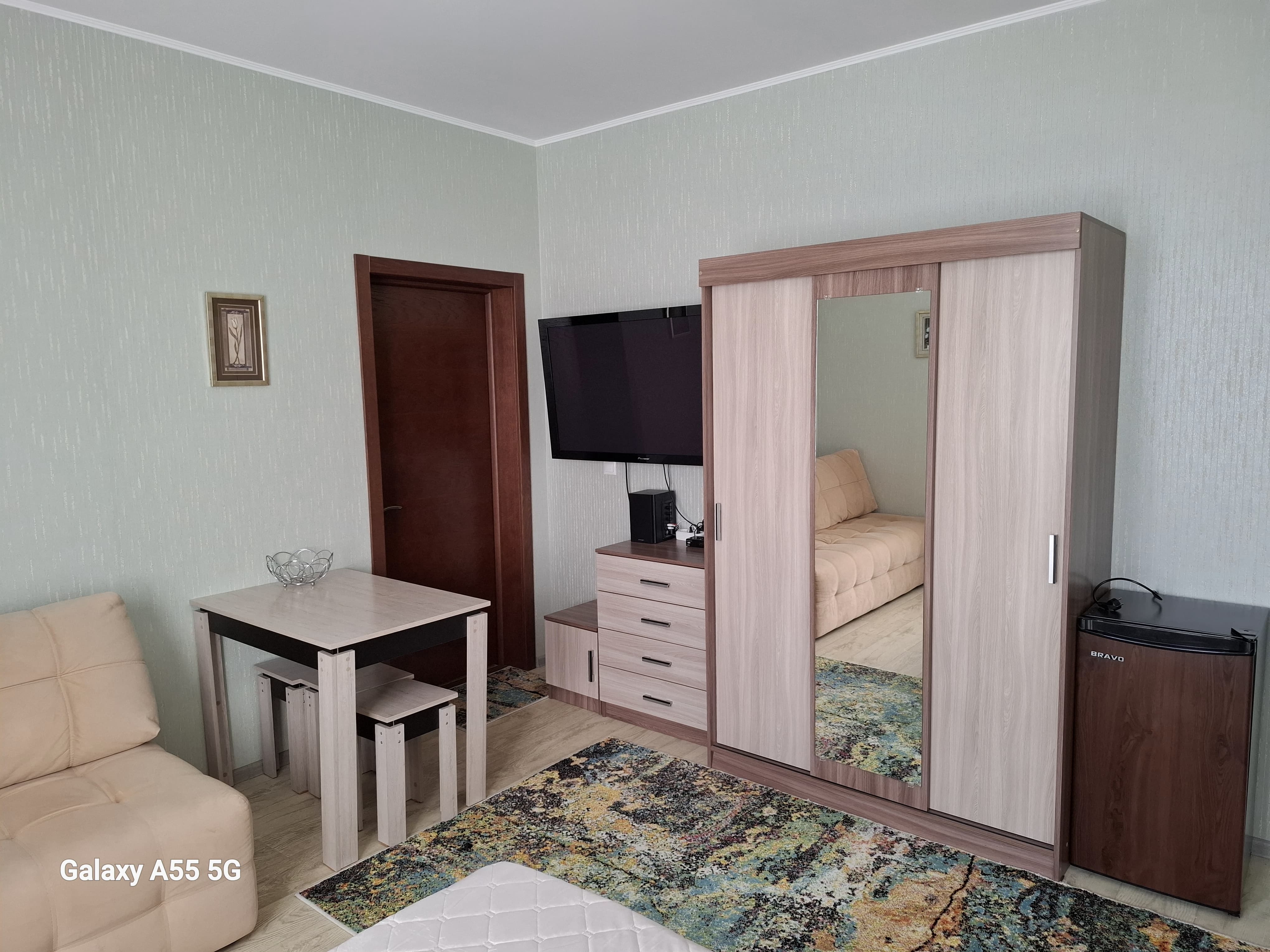 Стандартный трехместный номер