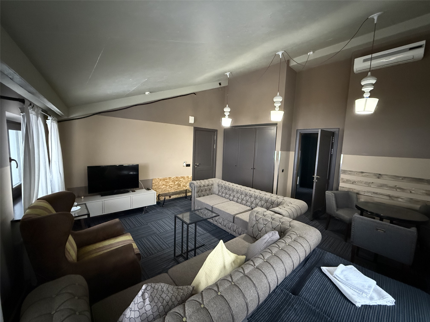 Люкс с 1 спальней