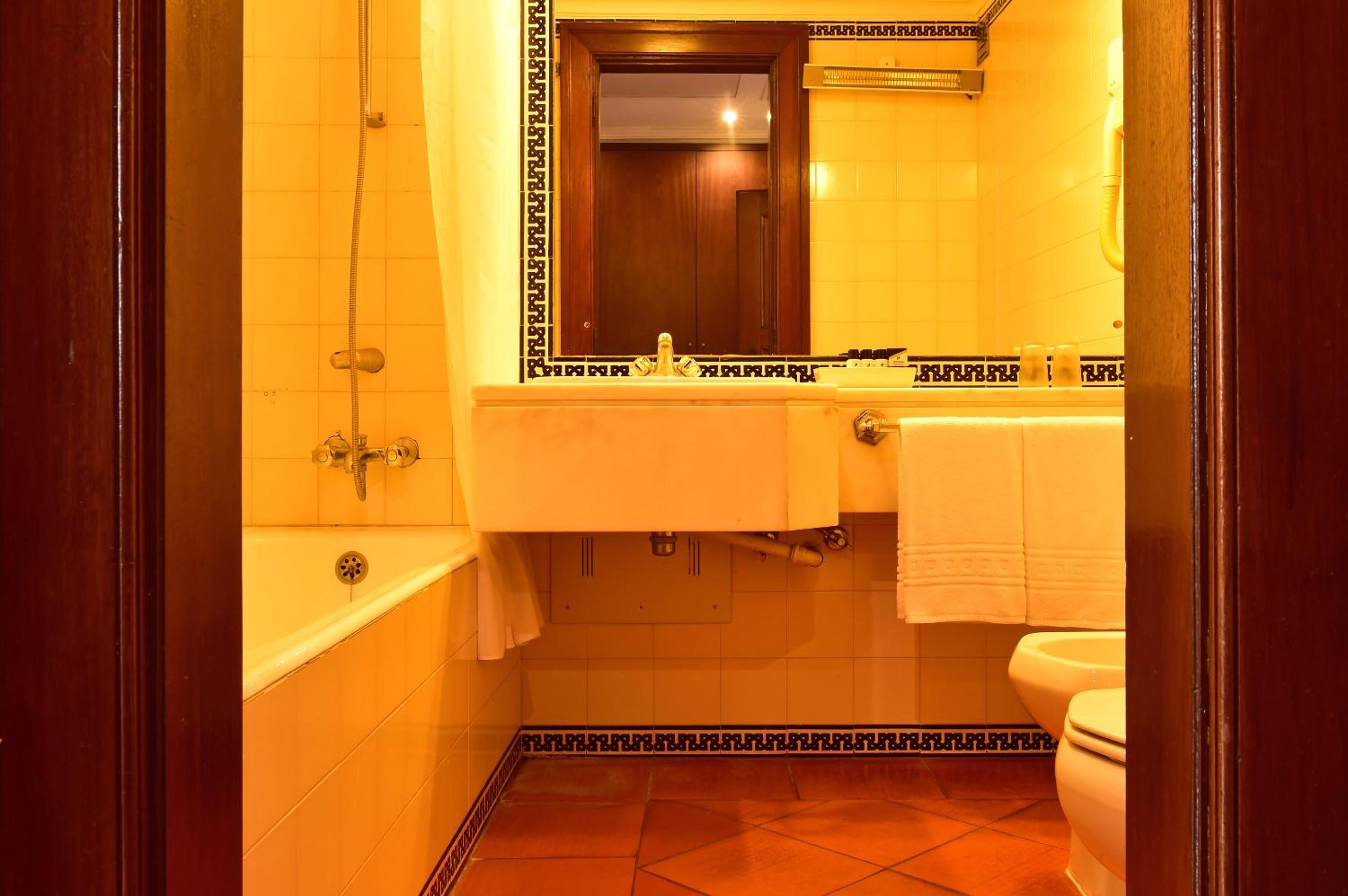 Classic Double or Twin Room