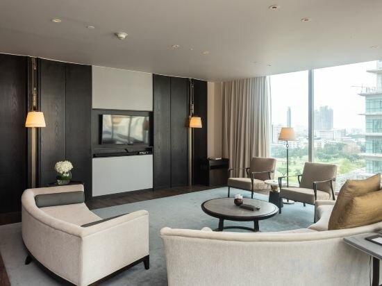Two Bedrooms Waldorf Suite