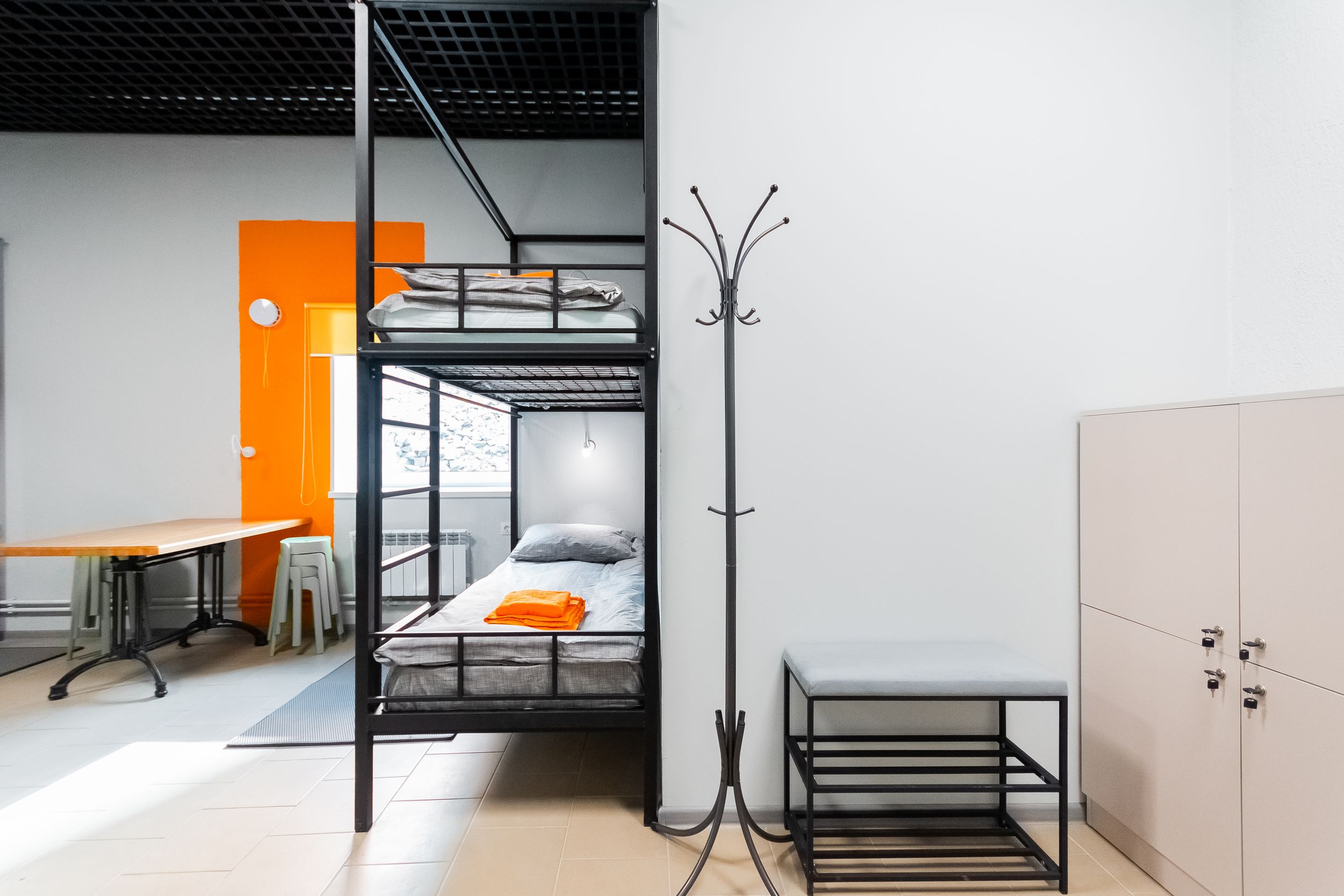 Общий 8-местный номер для мужчин