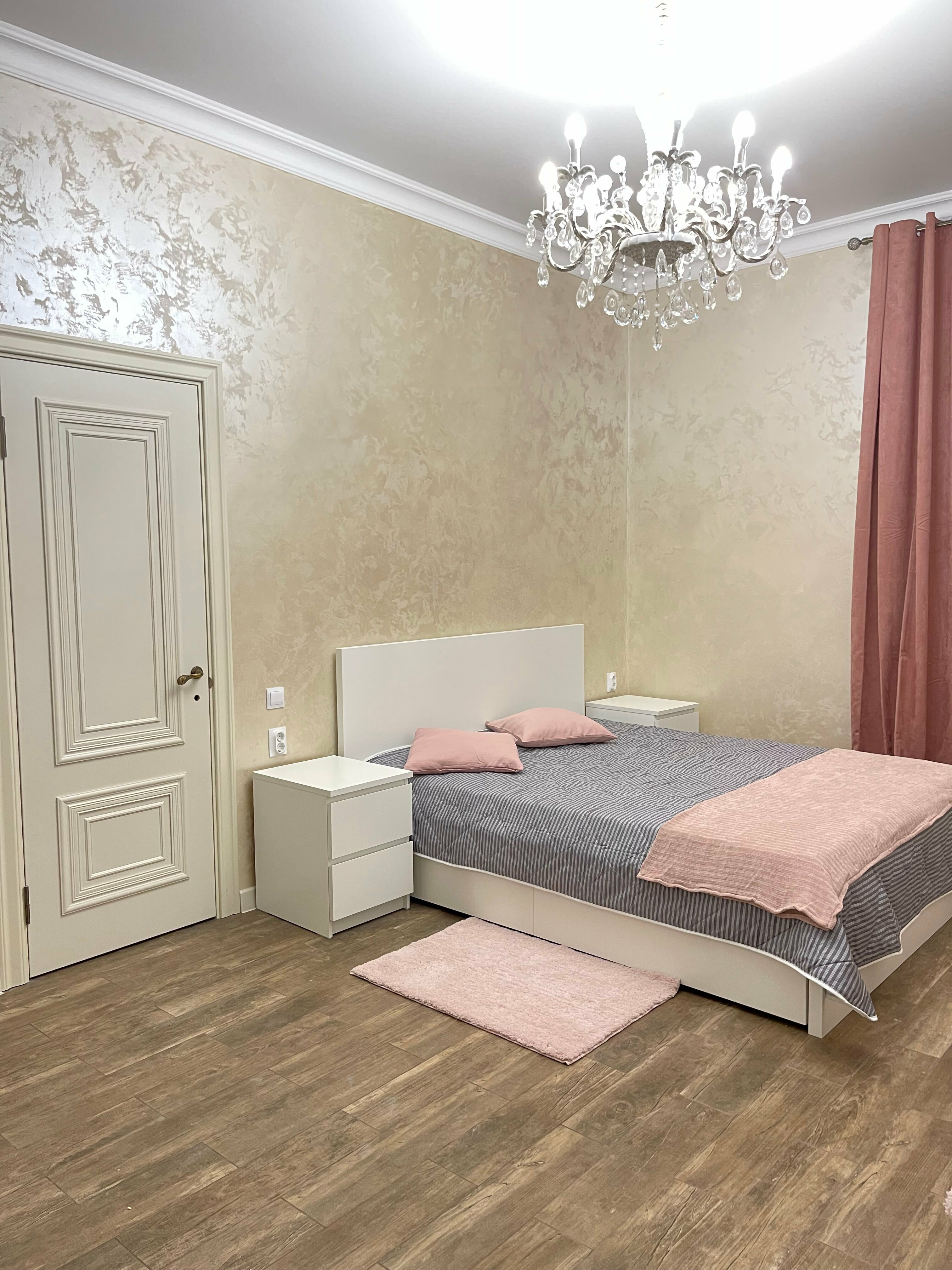 Большой двухместный номер с 1 кроватью