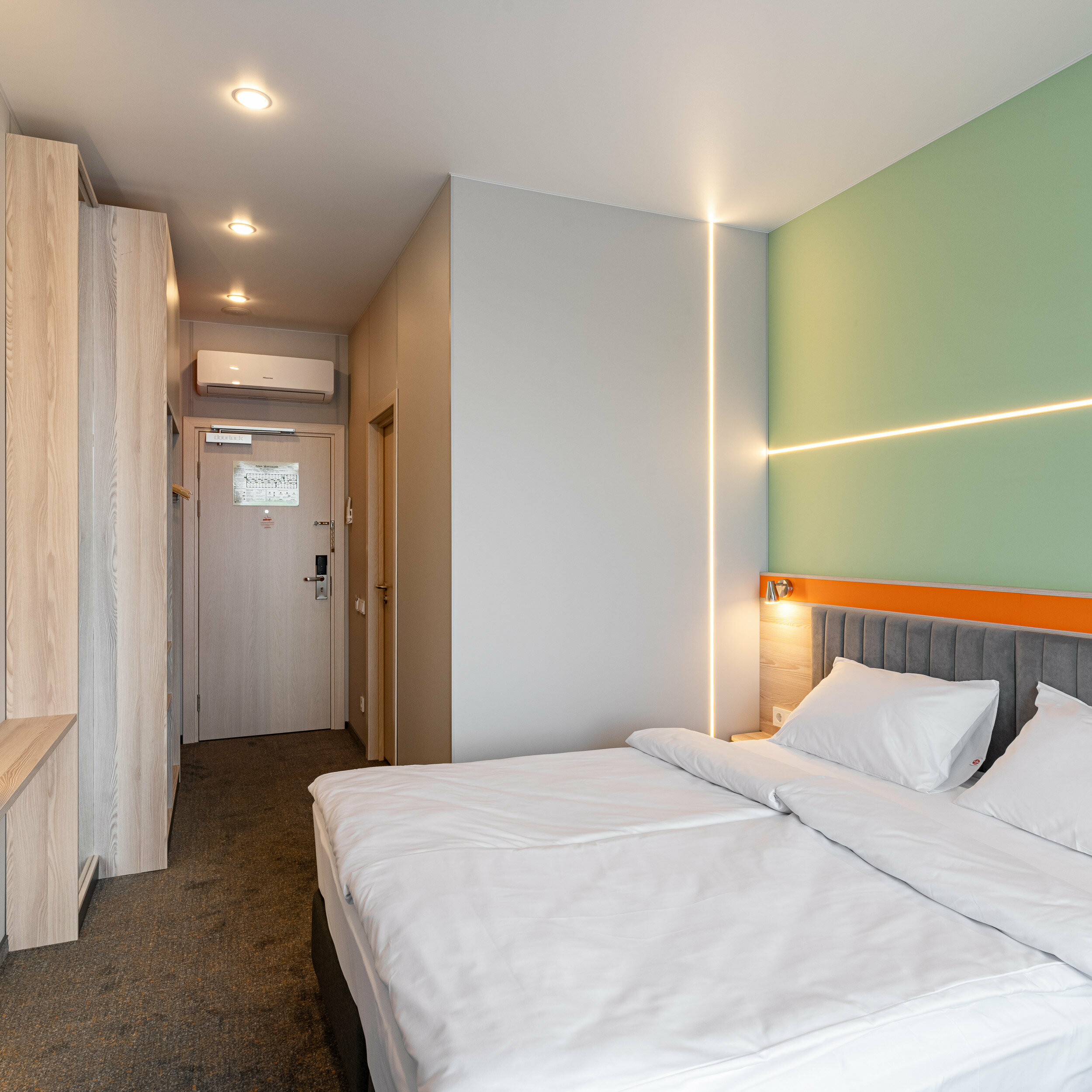 Стандартный номер с кроватью размера "queen-size"