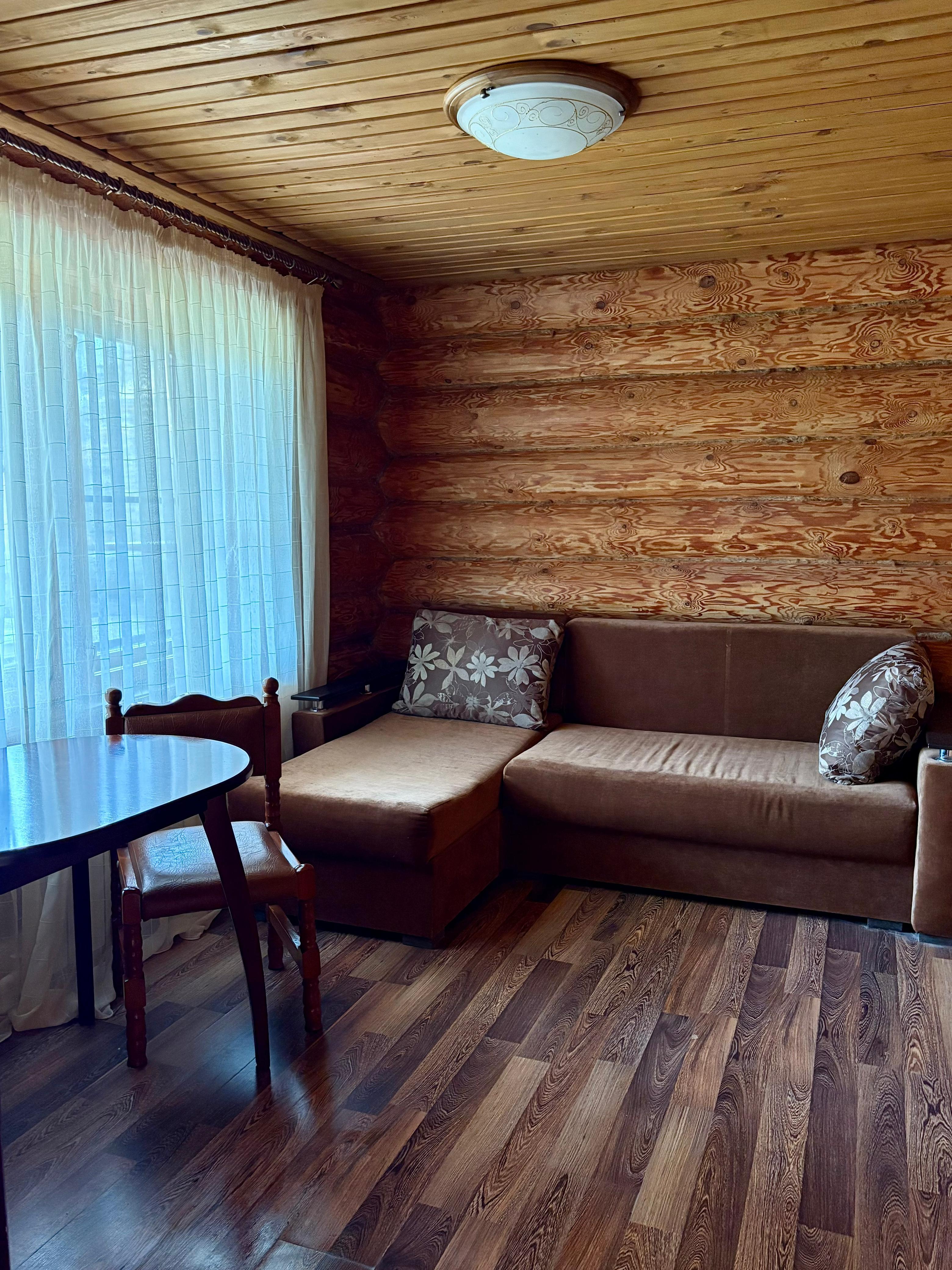 Коттедж Делюкс