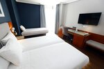 Family Triple Room в Travelodge Madrid Coslada Aeropuerto