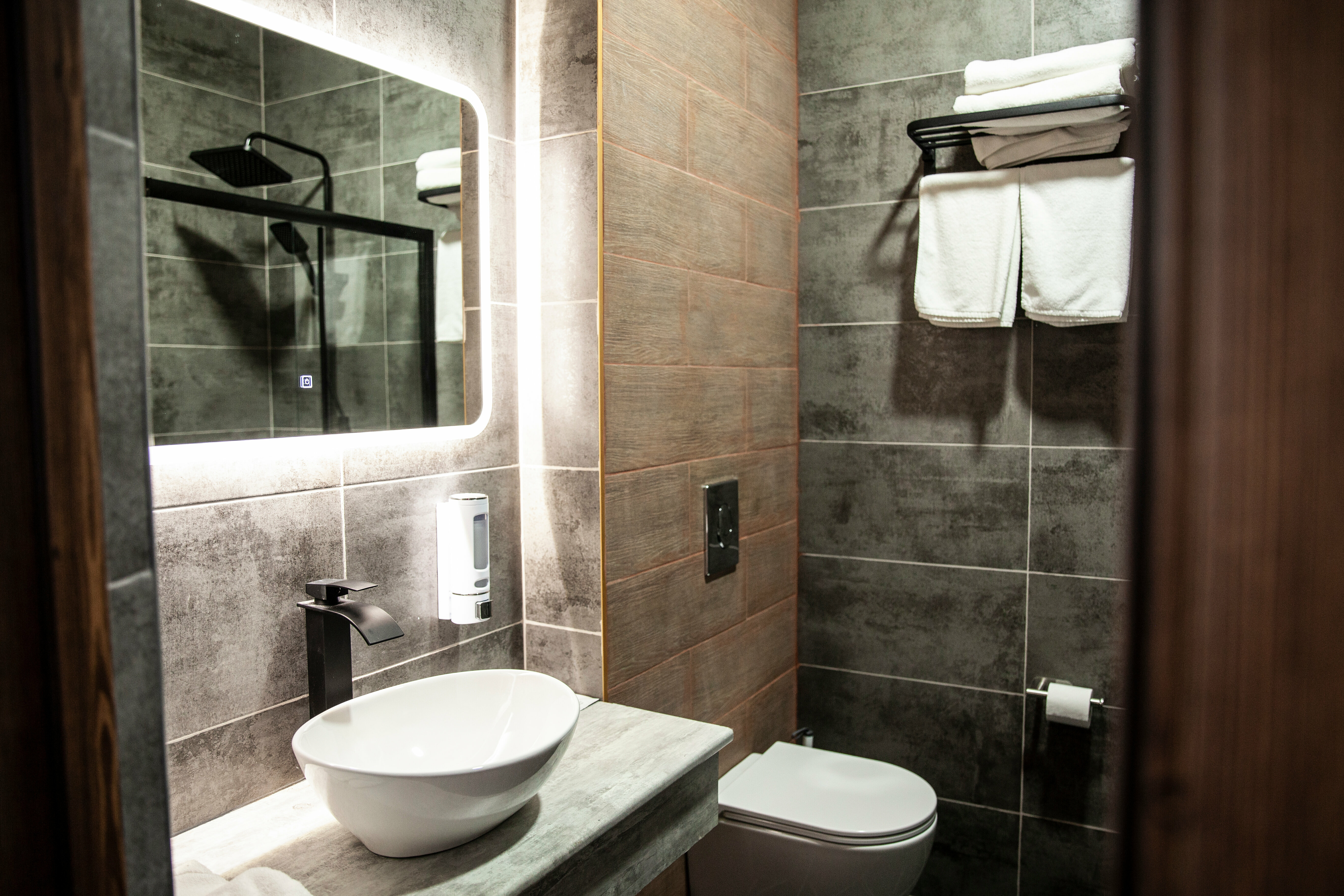 Cемейный номер с собственной ванной комнатой