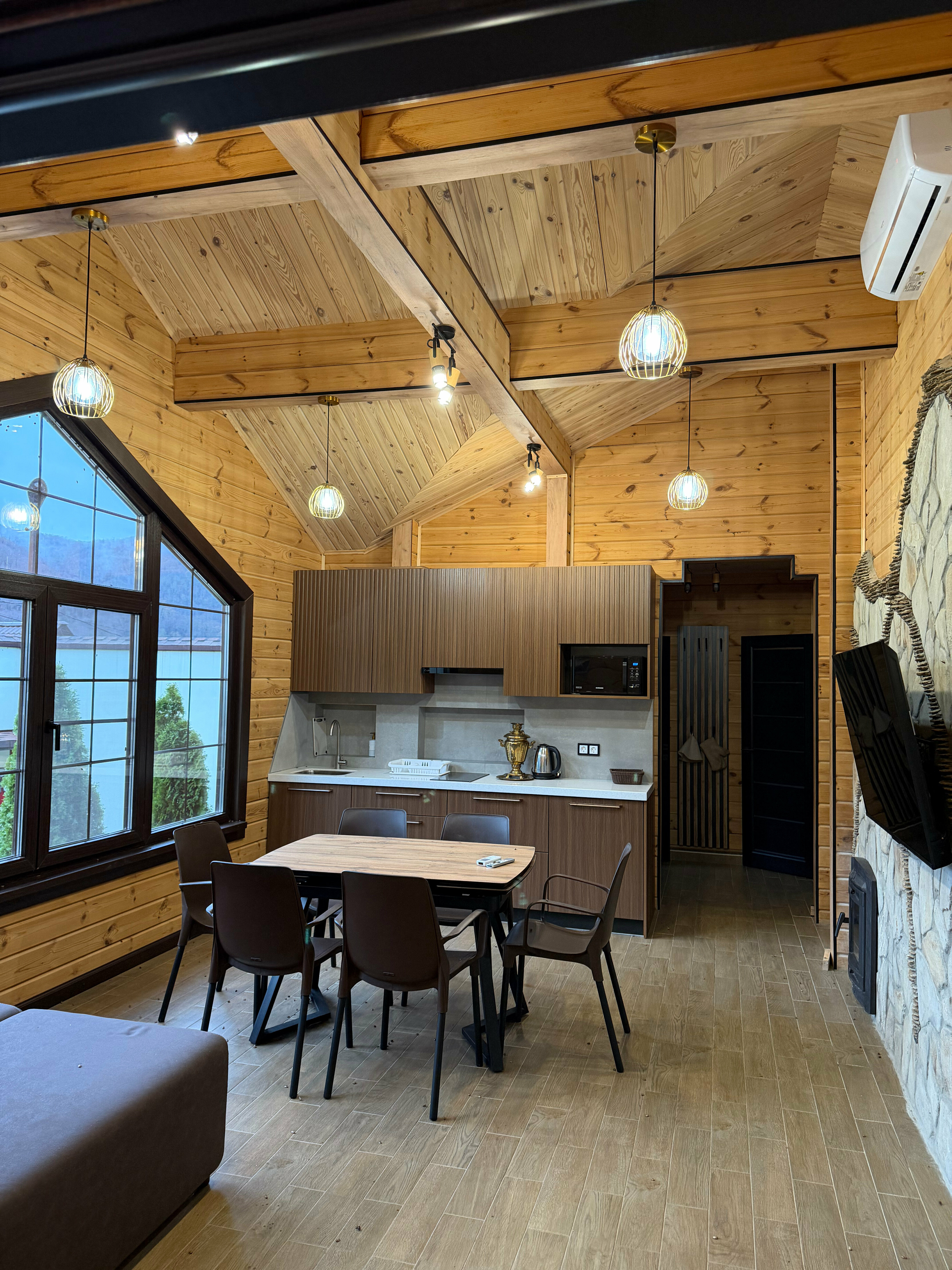 Четырехместный номер Делюкс