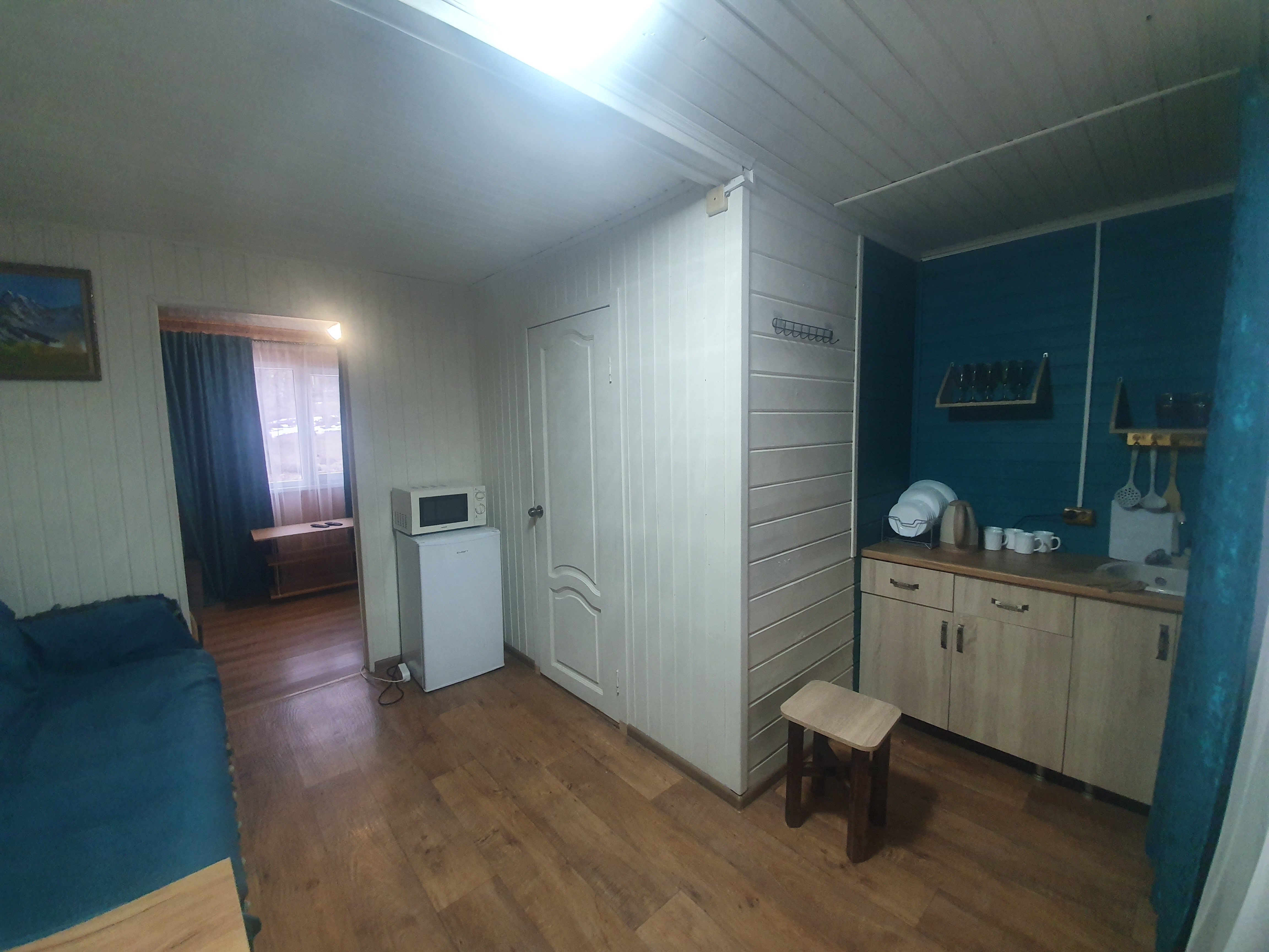 Семейный номер с видом на горы