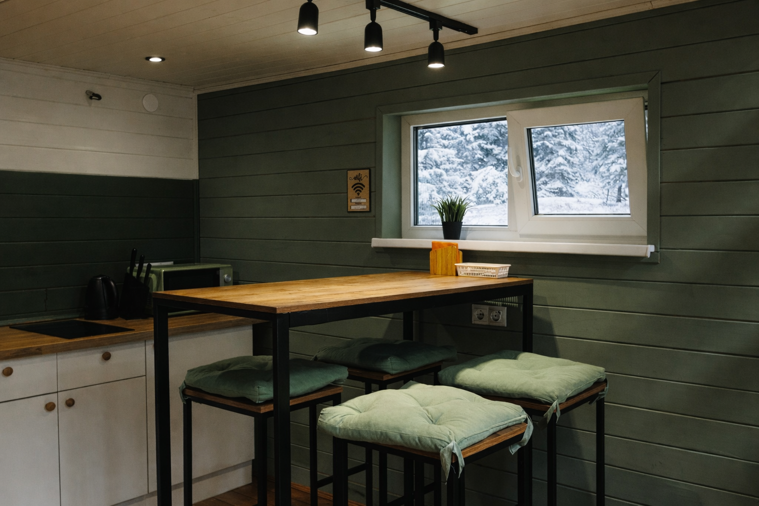 Дом с видом на лес