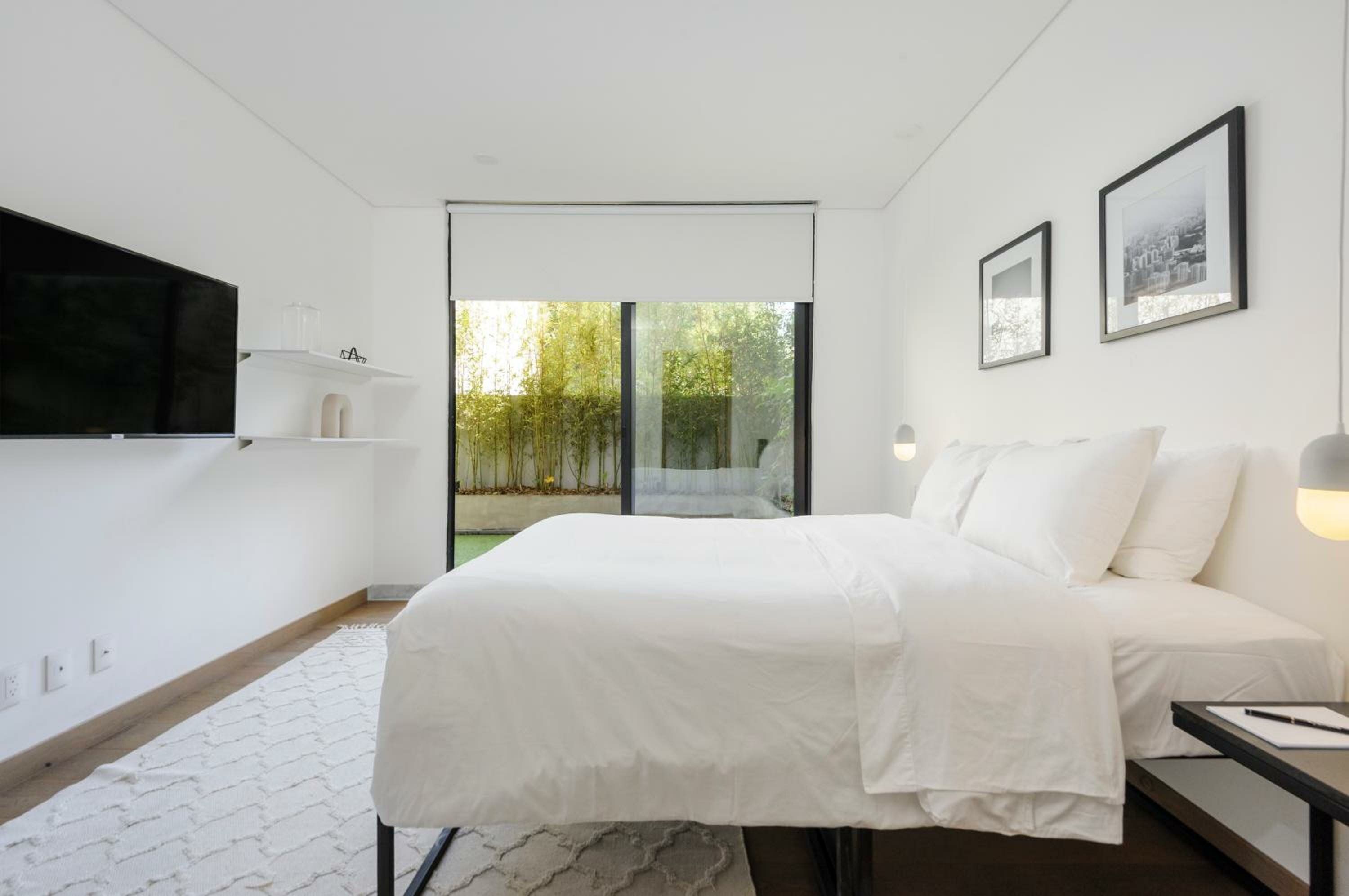 Harmonious 3BR with Private Terrace in Polanco