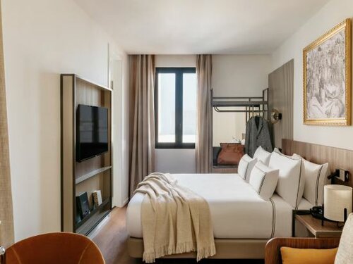 TWO BEDROOM GOLDEN SUITE WITH TERRACE в Casa de Las Artes, member of Meliá Collection