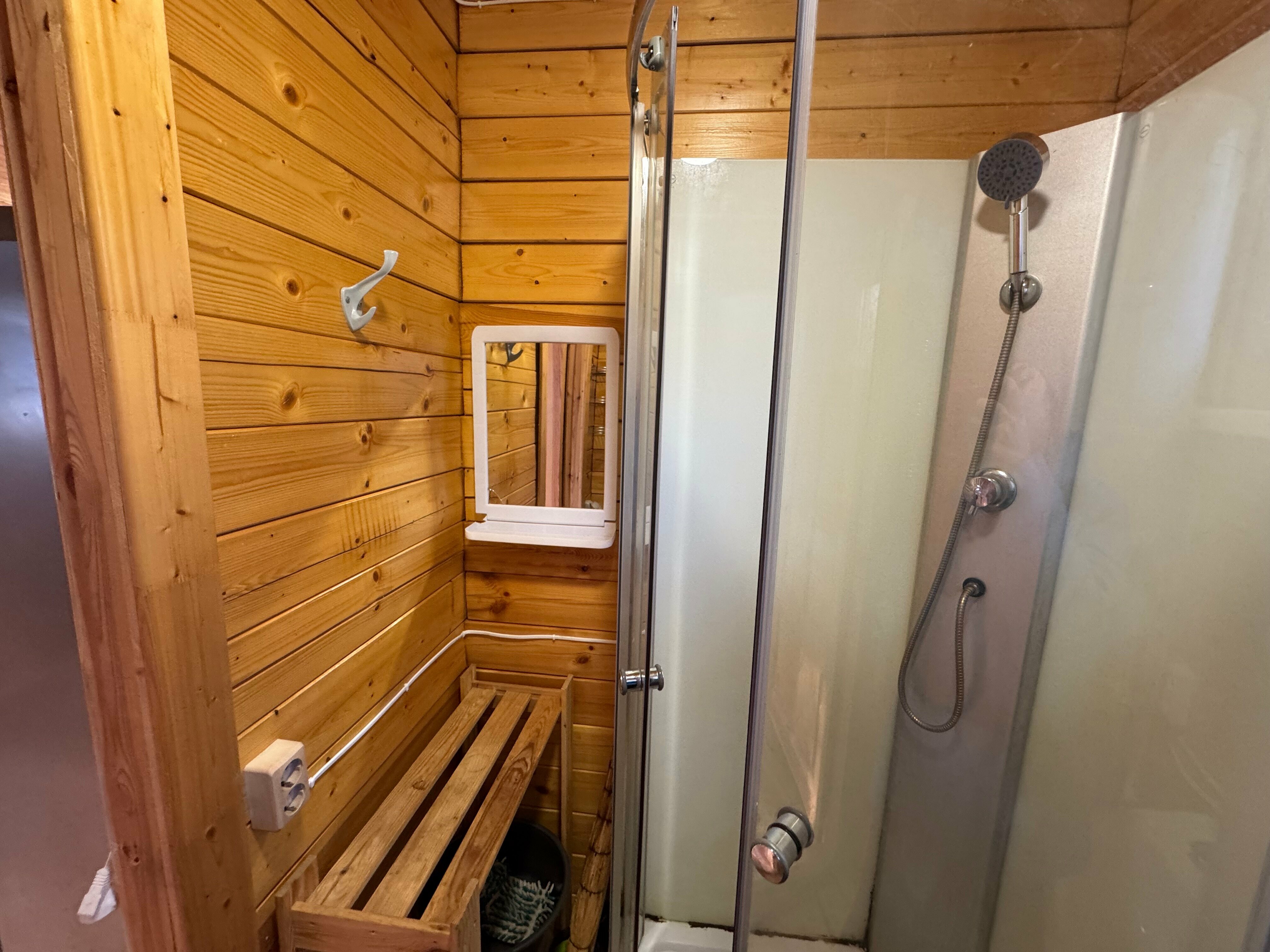 Дом с 4 спальнями