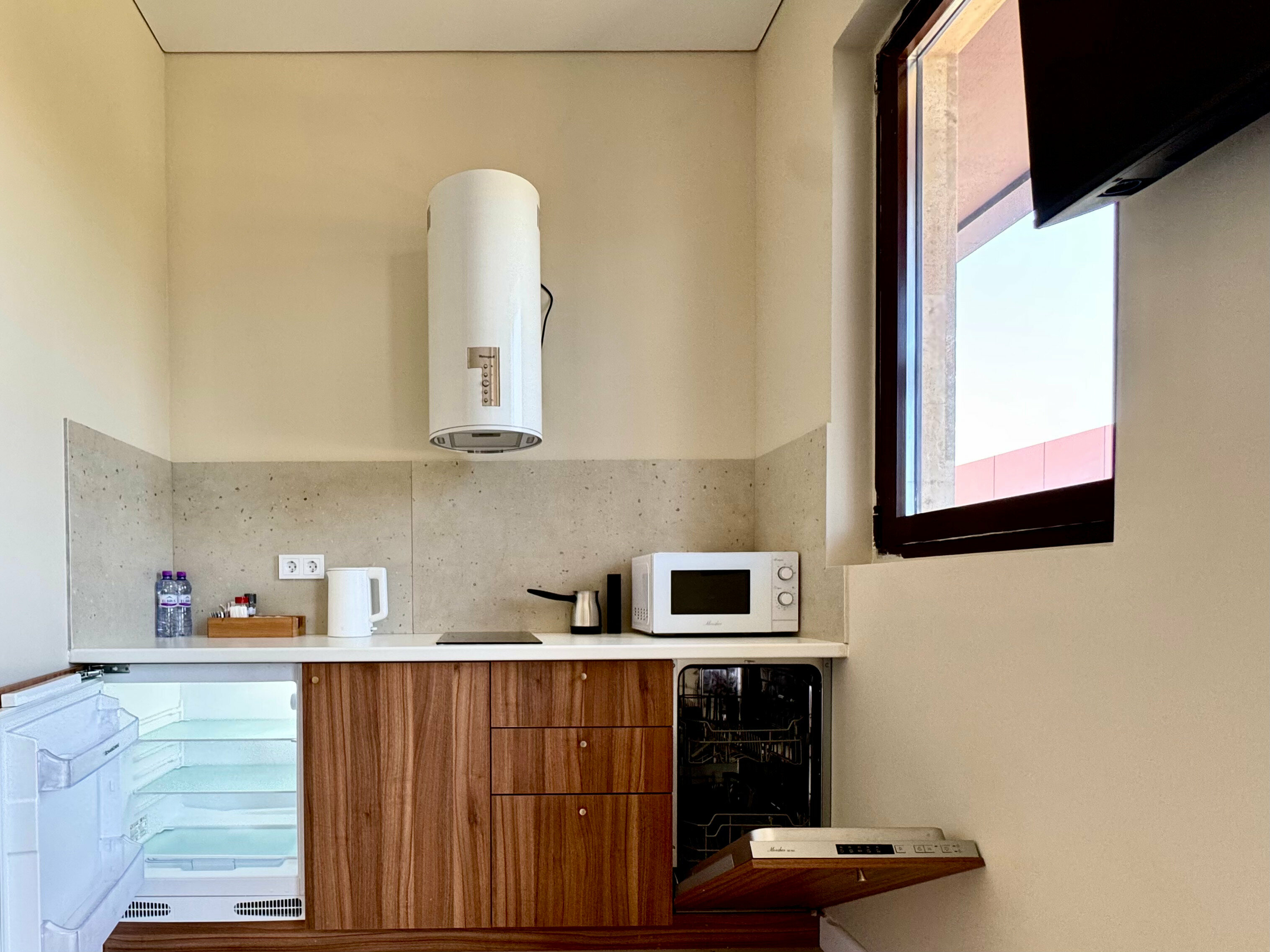 Апартамент в комплексе с бассейном