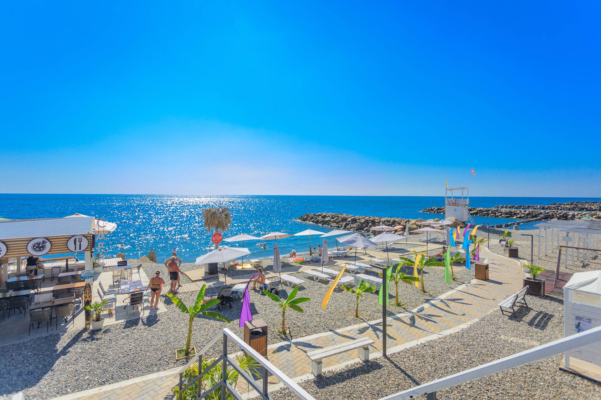 Апартамент в комплексе с бассейном